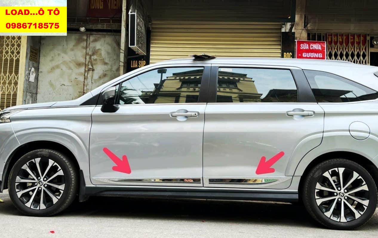 Ốp nẹp sườn xe toyota veloz cross 2023-202 mẫu nhựa abs mạ crom sáng bóng