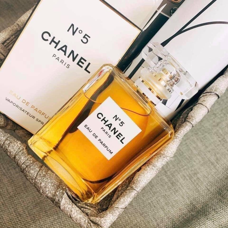 NƯỚC HOA NỮ CHA NEL NO 5 VÀNG