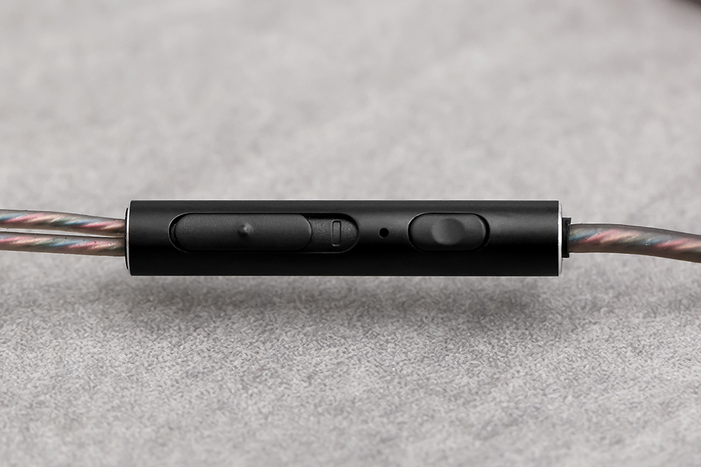 Tai nghe nhét tai dual driver EP MoRKT1