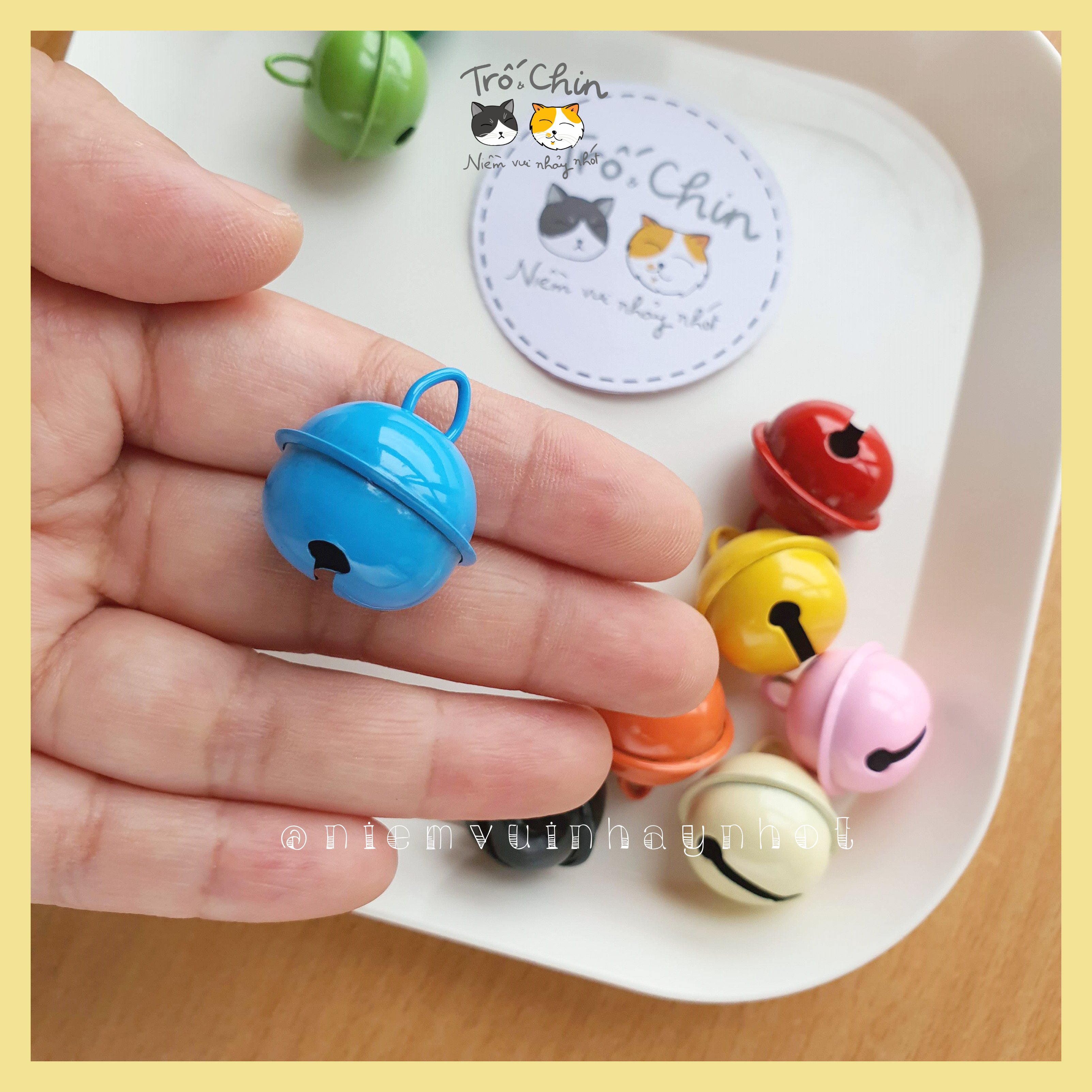 Chuông trang trí 22mm nhiều màu để lựa chọn
