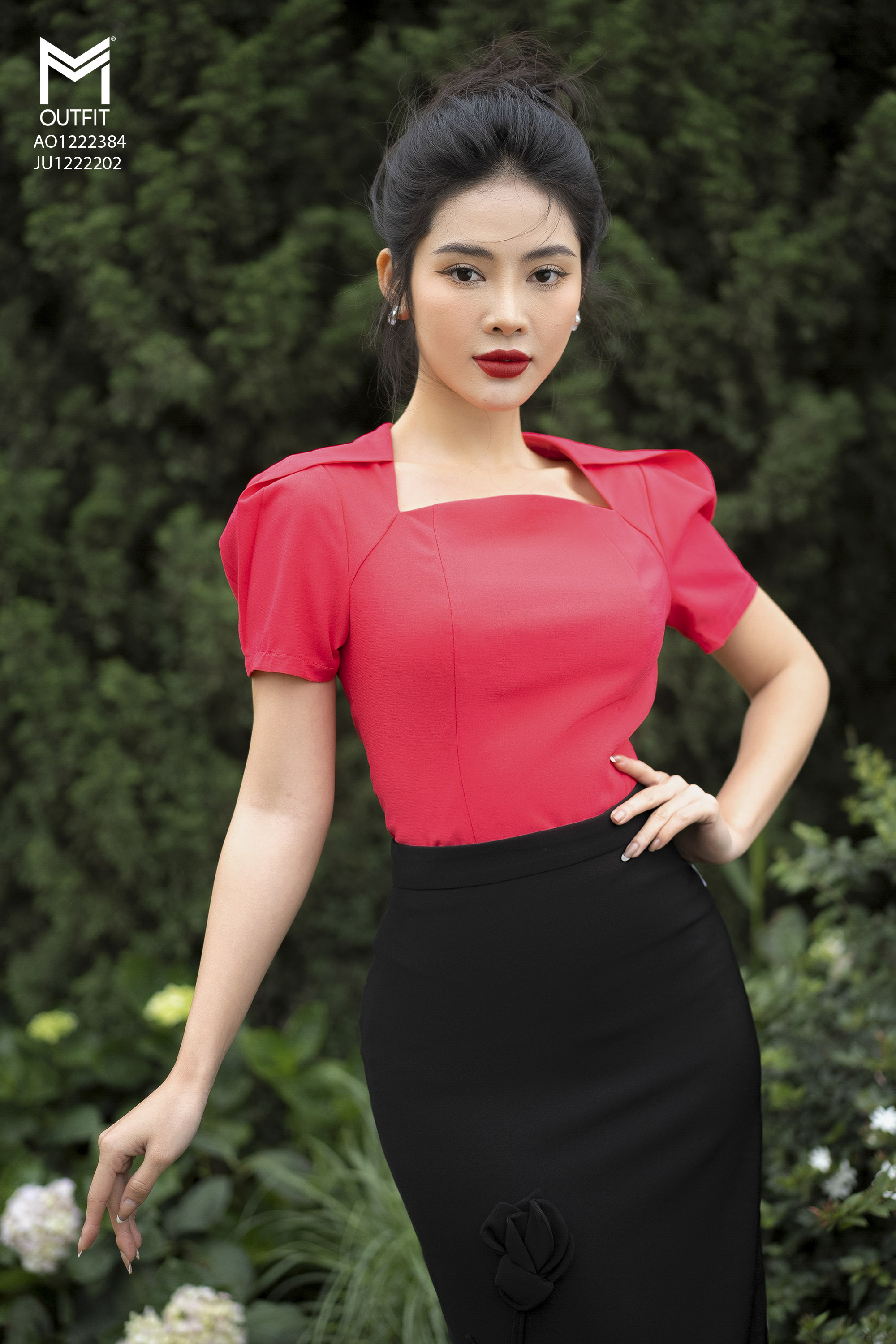 Áo sơ mi cộc tay, dáng ôm eo - Mmoutfit