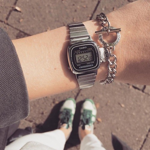 Đồng hồ Casio Nữ Vintage LA670WA-1DF