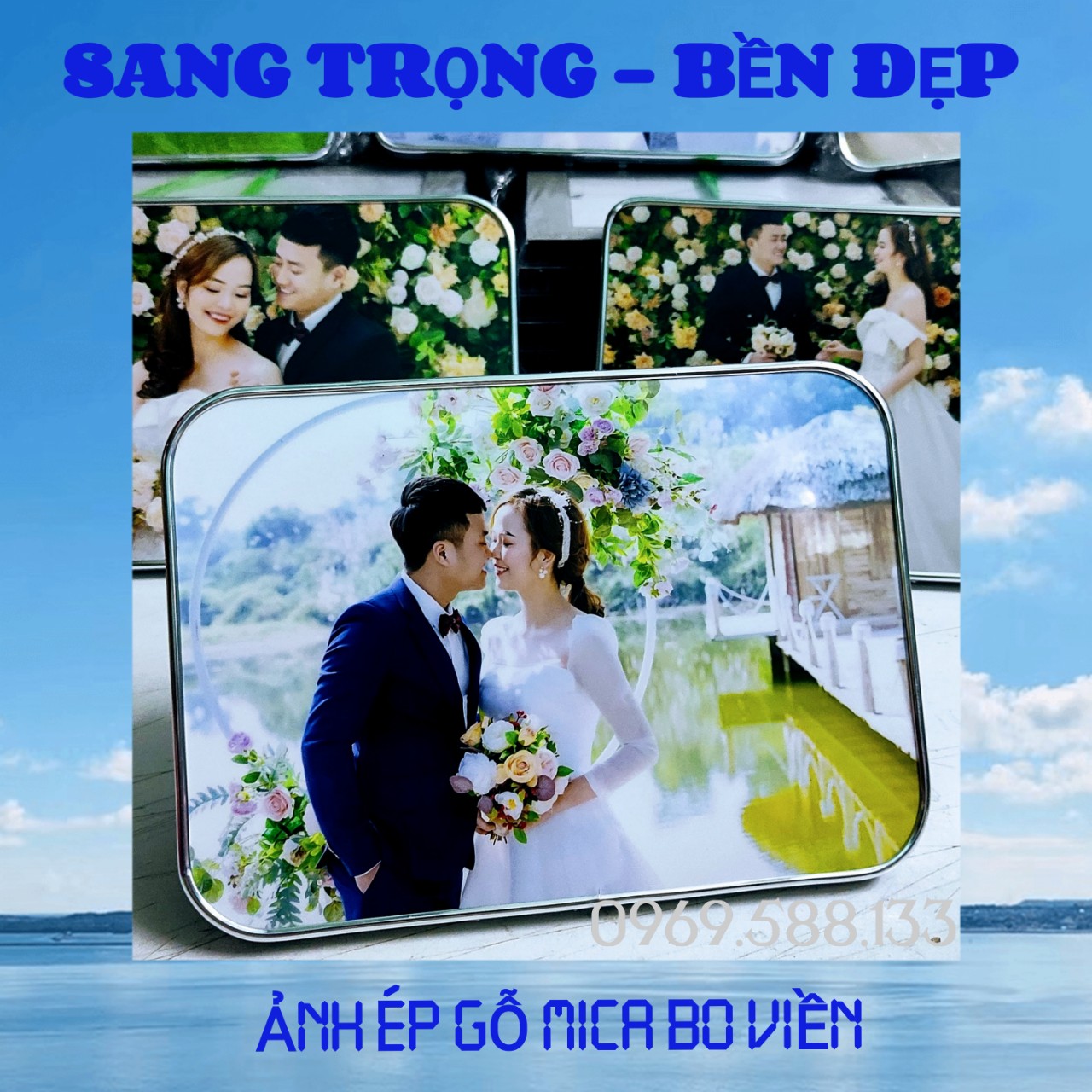 Ảnh ép gỗ cán mica bo viền kích thước 30x40cm tặng kèm móc treo tường.