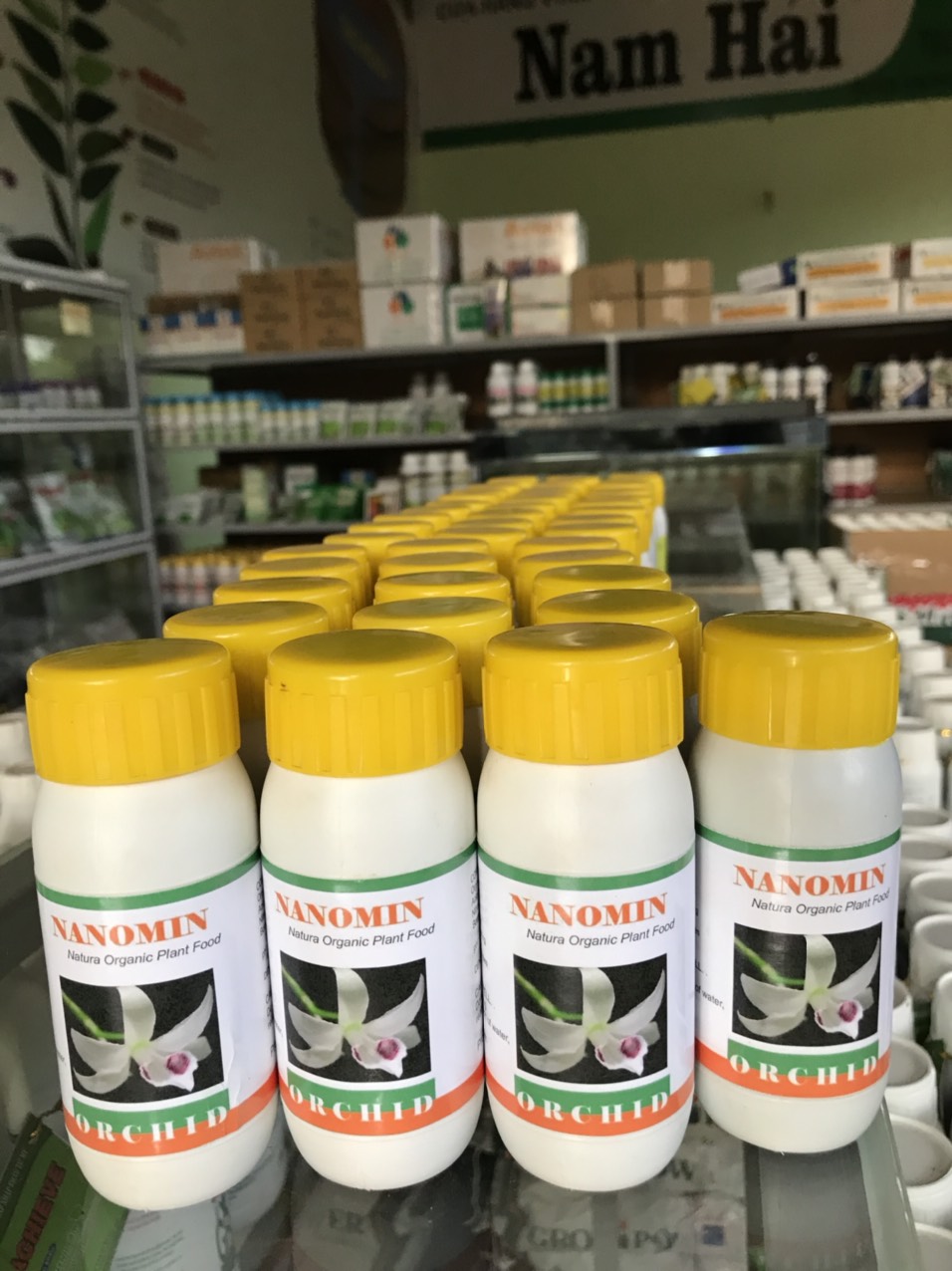 Phân bón Mỹ  NANOMIN cho hoa lan