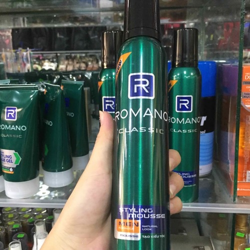 [HCM]Bọt tạo kiểu tóc Romano Classic 175g