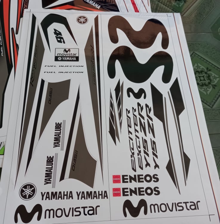 Tem rời ex 150 movitas đen xám dán xe trắng