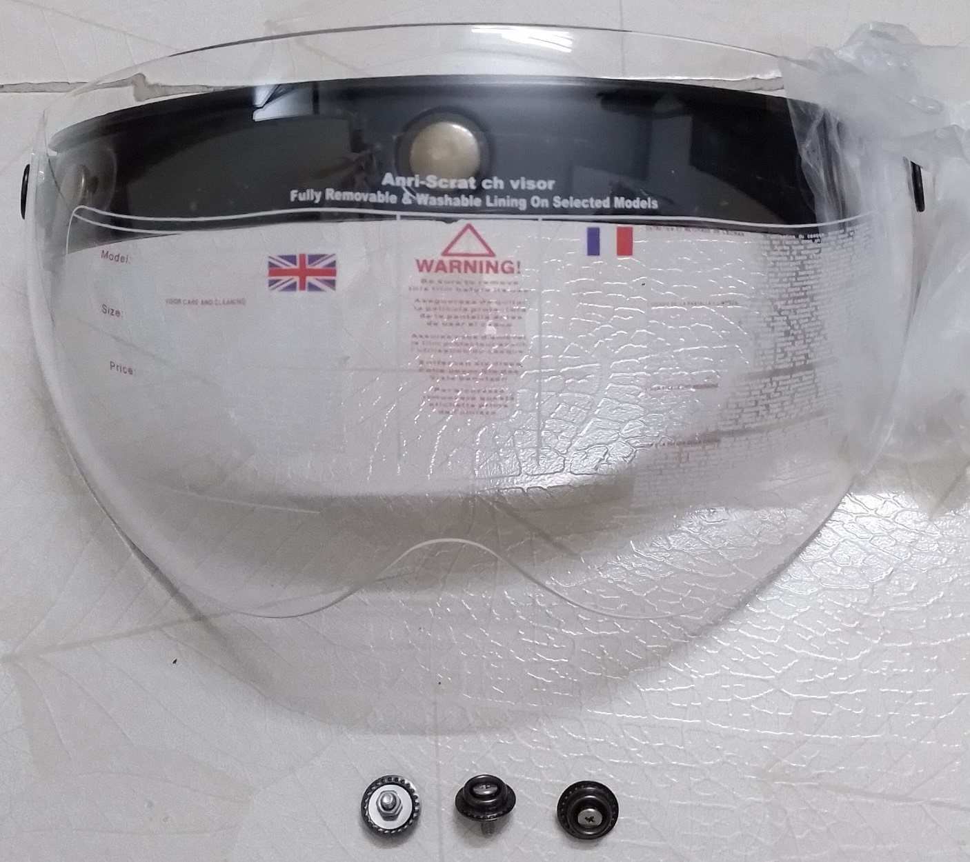 Kính gắn nón bảo hiểm 1/2 và 3/4 có 3 nút cài