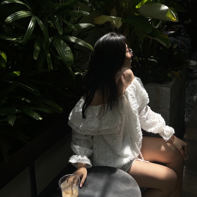 Jun Top áo trễ vai