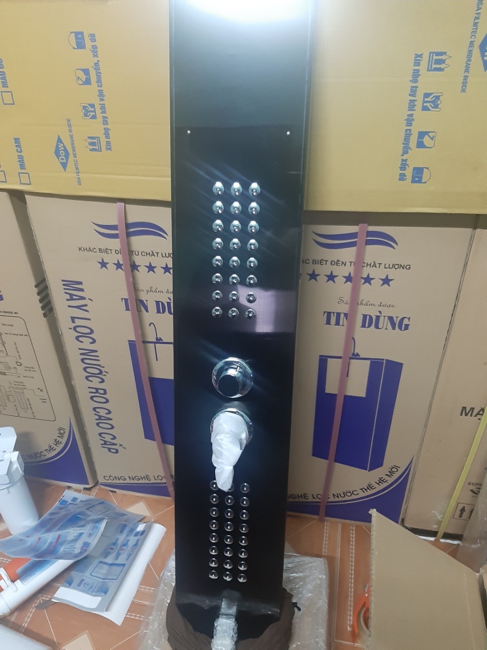 Sen thuyền tắm đứng massage nóng lạnh inox 304 - đồng chất lượng ổn định độ bền cao, đẹp