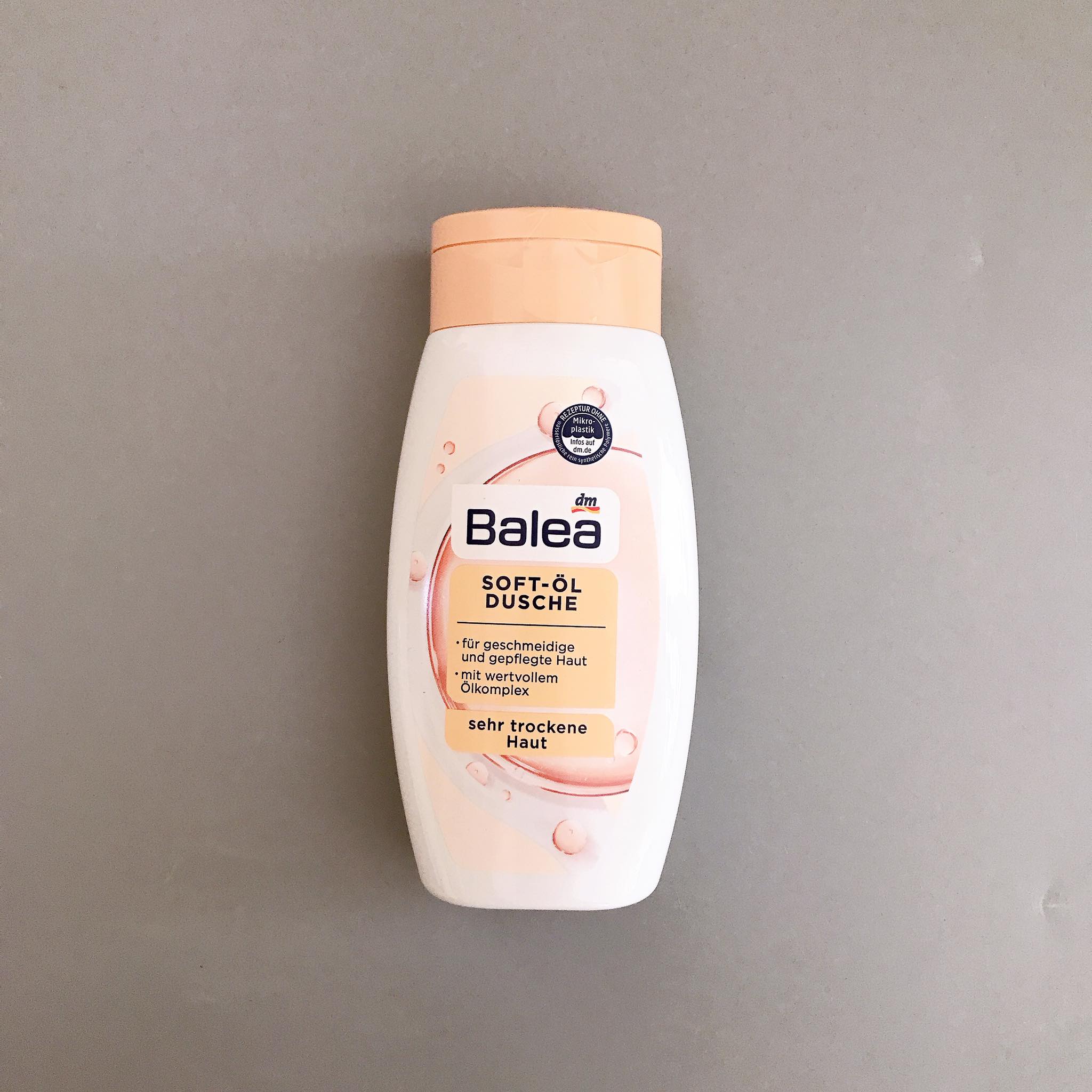 Sữa tắm làm trắng mịn dưỡng ẩm da Balea - Nội Địa Đức
