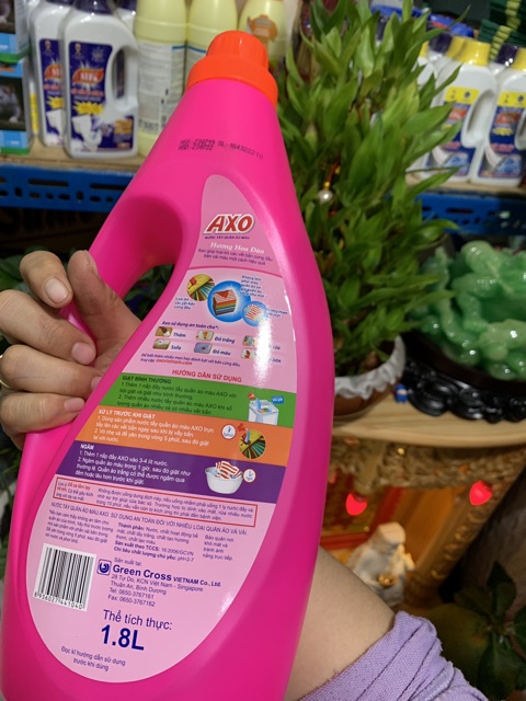 Nước Tẩy Quần Áo Màu Axo 1.8L