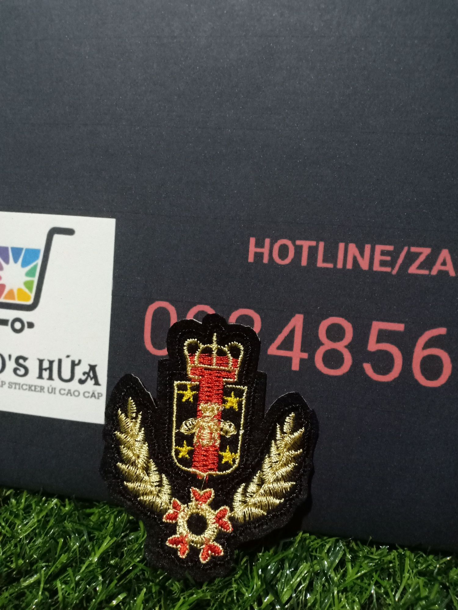 Sticker huy hiệu thêu