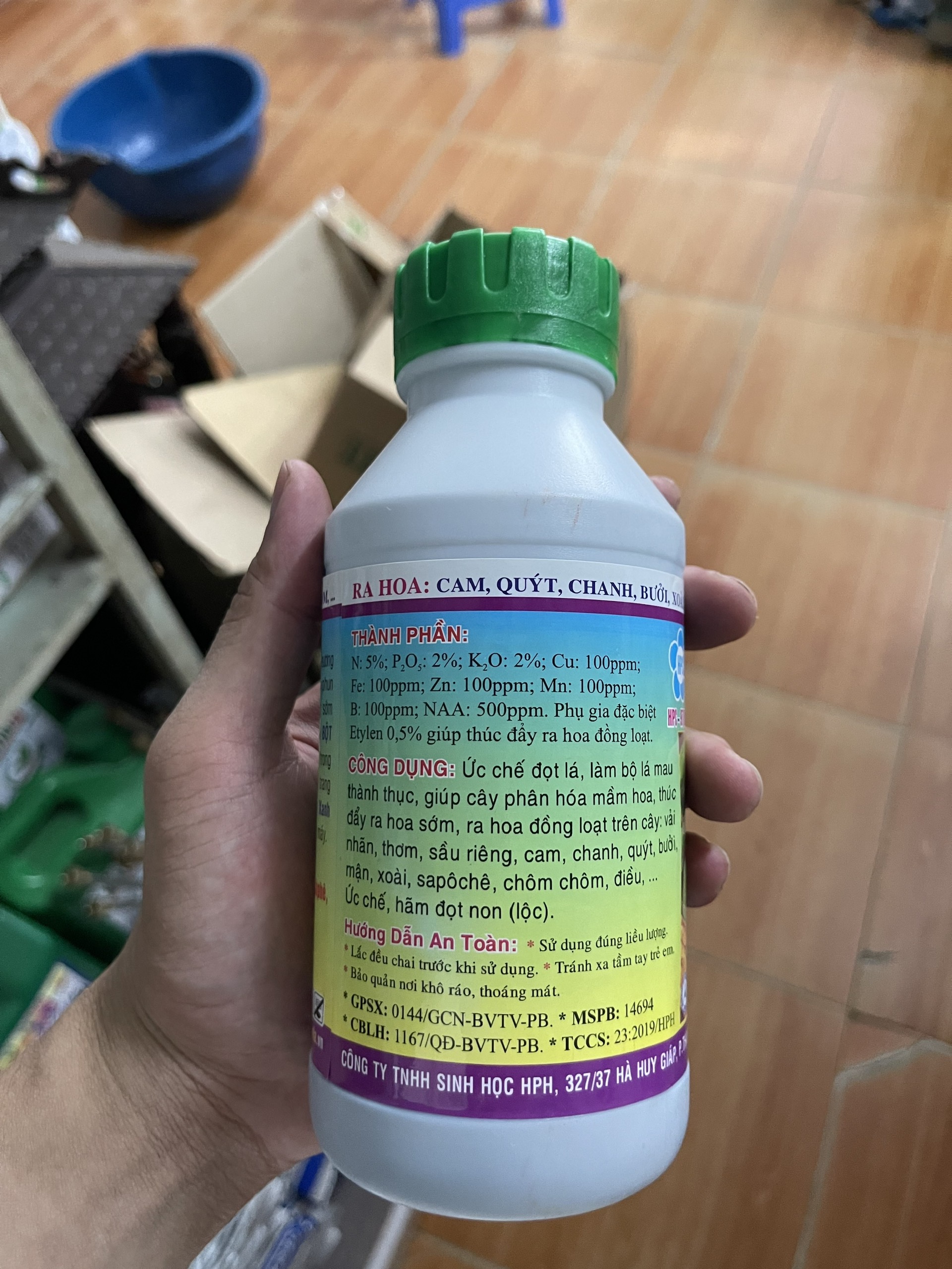 PHÂN BÓN LÁ RA HOA XANH HTC ĐẠI NGÀN (500ml)