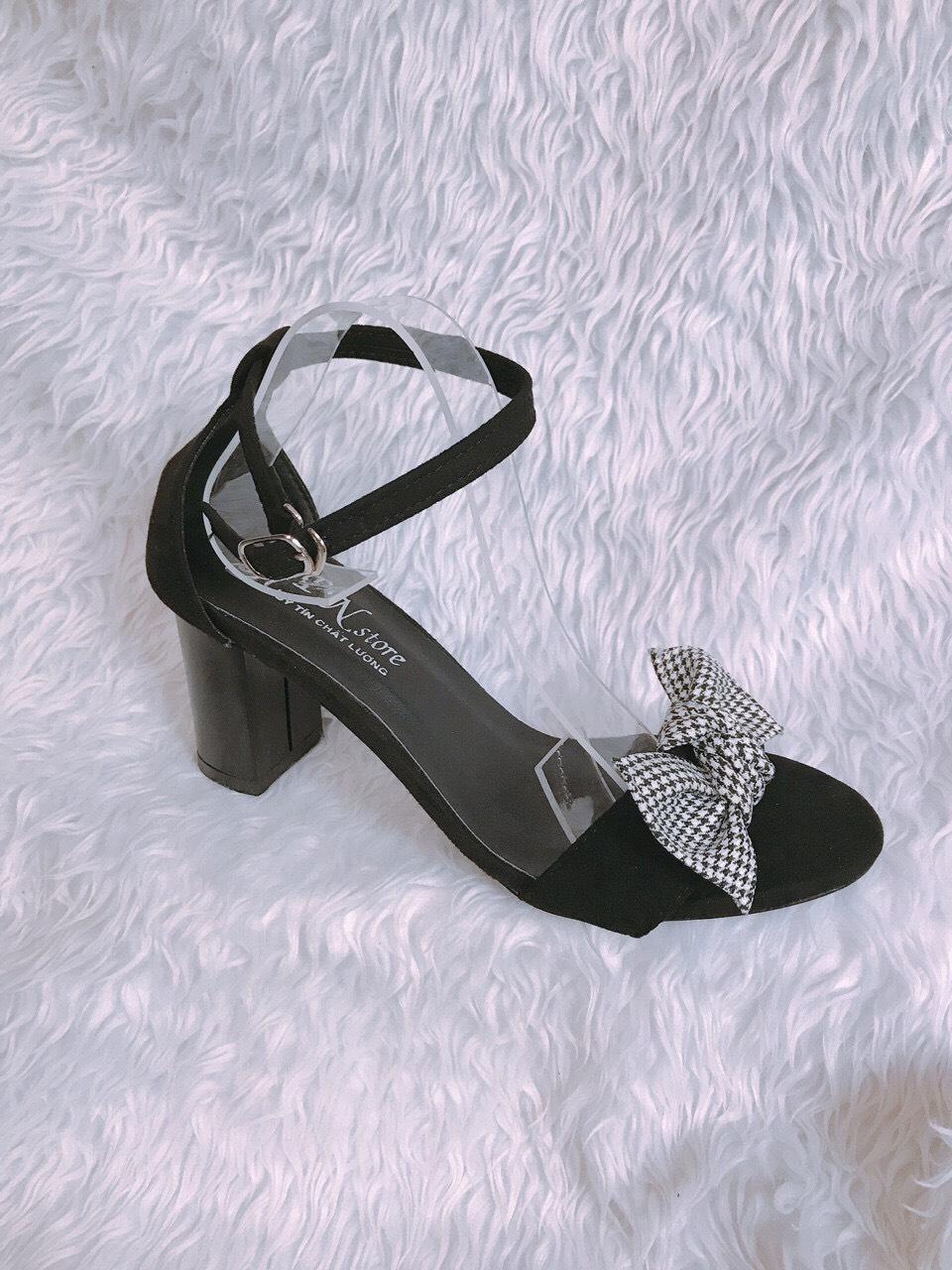 Giày Cao Gót 7p Quai Ngang Nơ Sọc ST