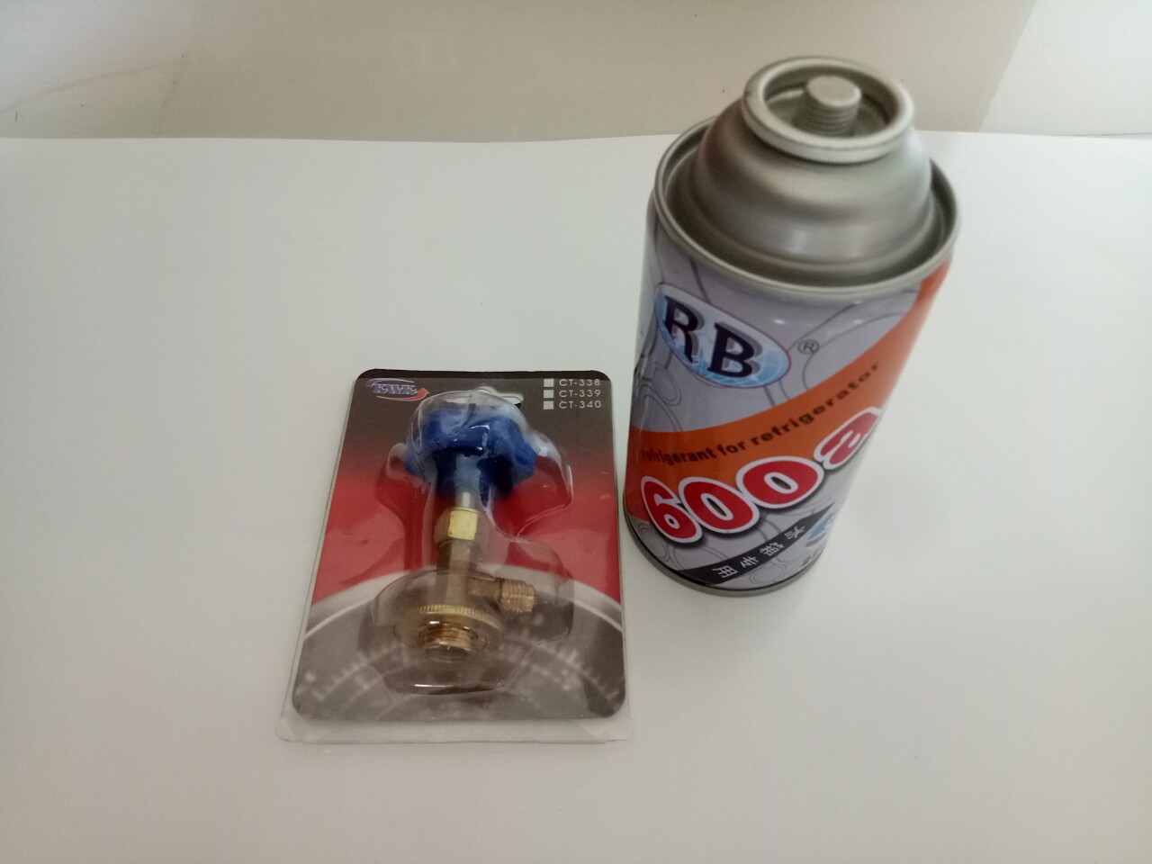 Bình gas mini R600a + Van Gas