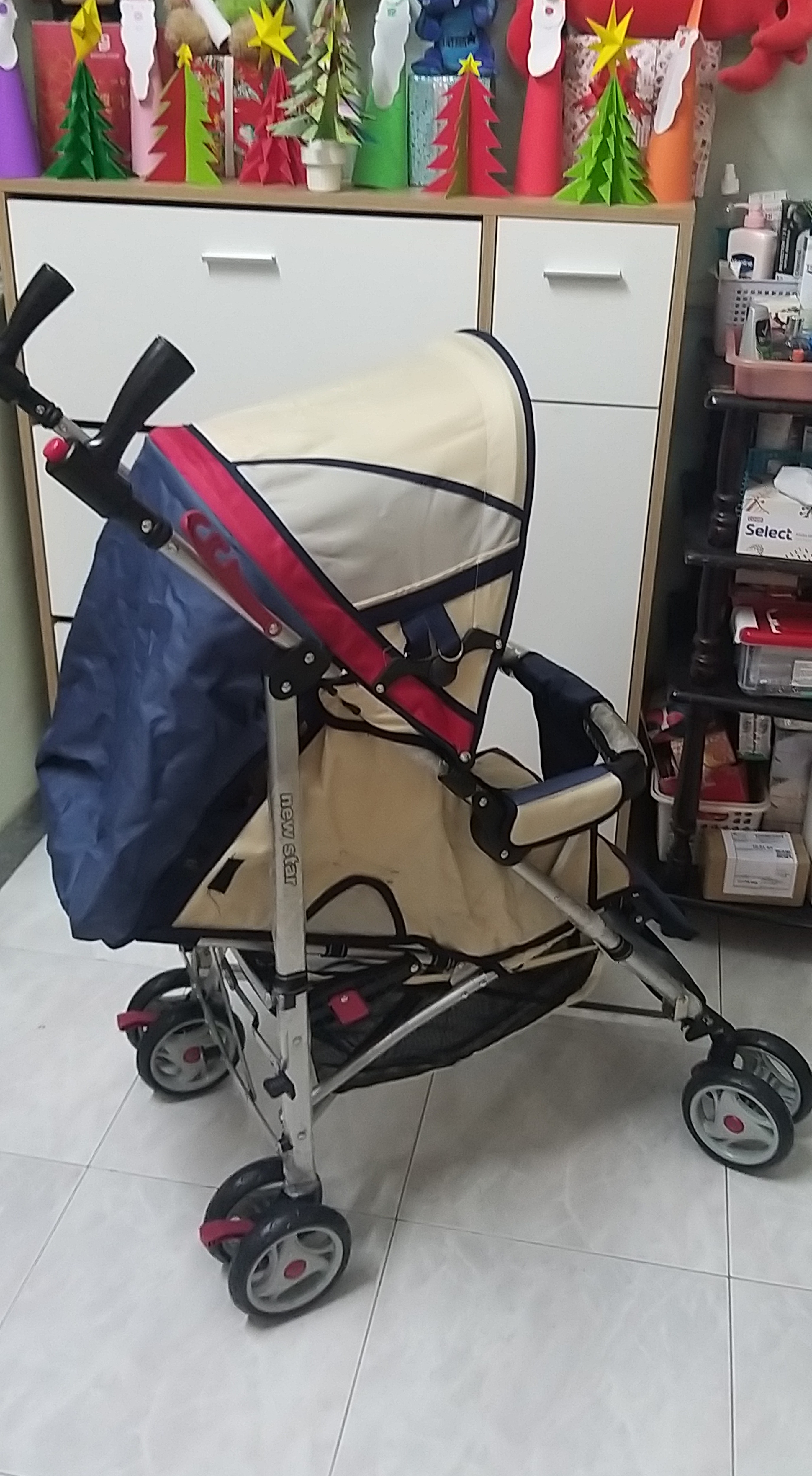 Xe đẩy trẻ em N1188F