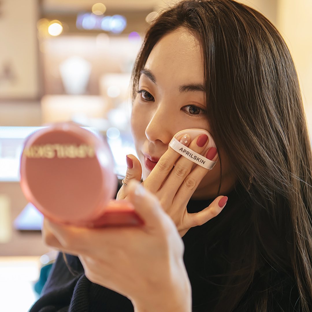 Phấn Nước Che Phủ Hoàn Hảo, Mịn Lì, Lâu Trôi APRILSKIN Hero Cushion SPF 50+/PA ++++ 12g