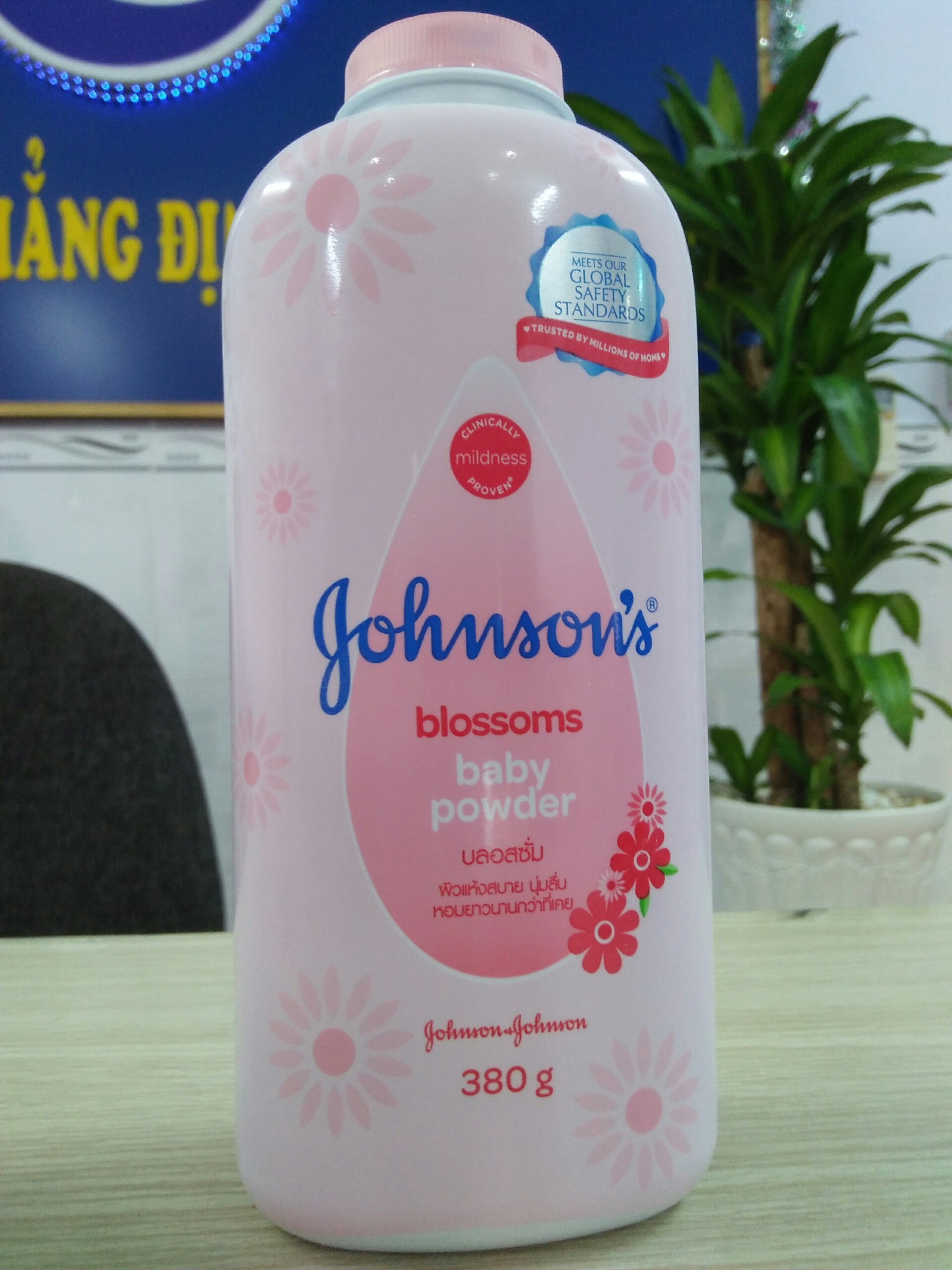 Combo 3 chai phấn thái Johnson's baby 380g