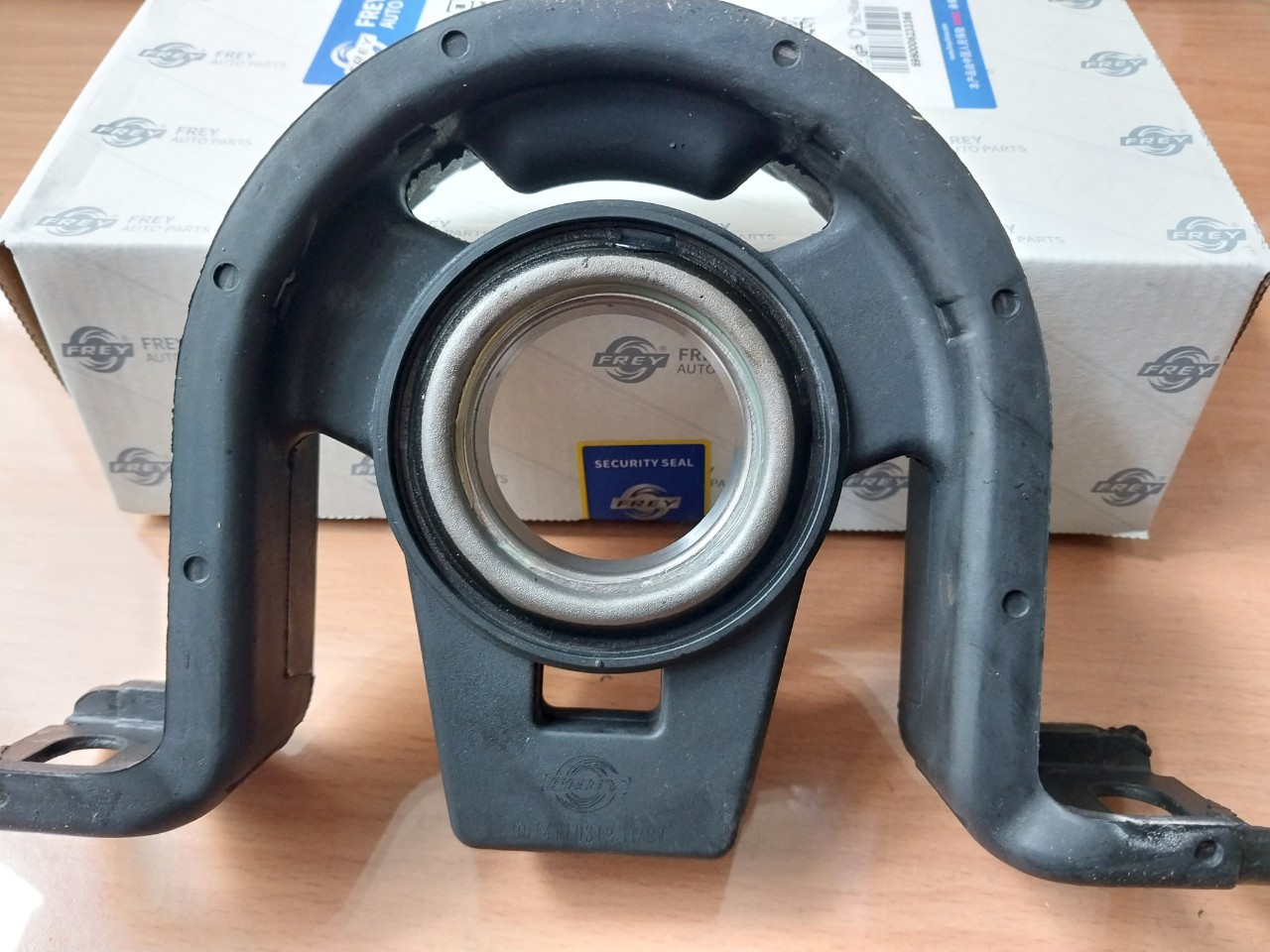 Bi quang treo/ bạc đạn treo mercedes sprinter 16 chỗ