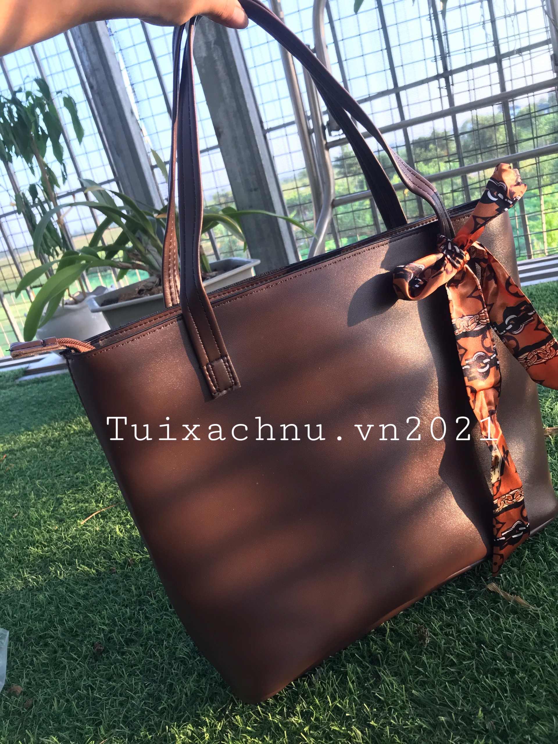 Túi công sở đựng vừa A4 tặng kèm khăn