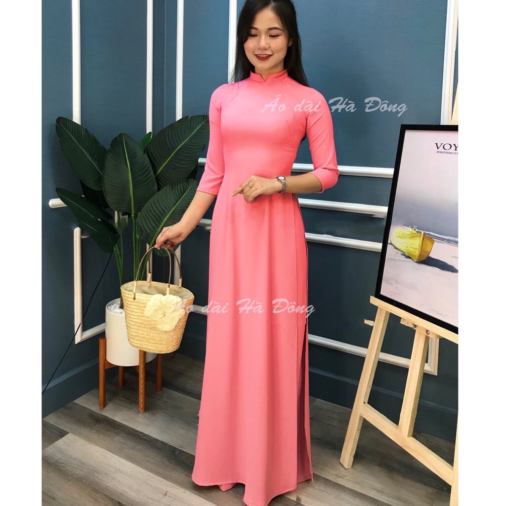 Áo dài lụa nhật trơn cổ cao 2,5 phân