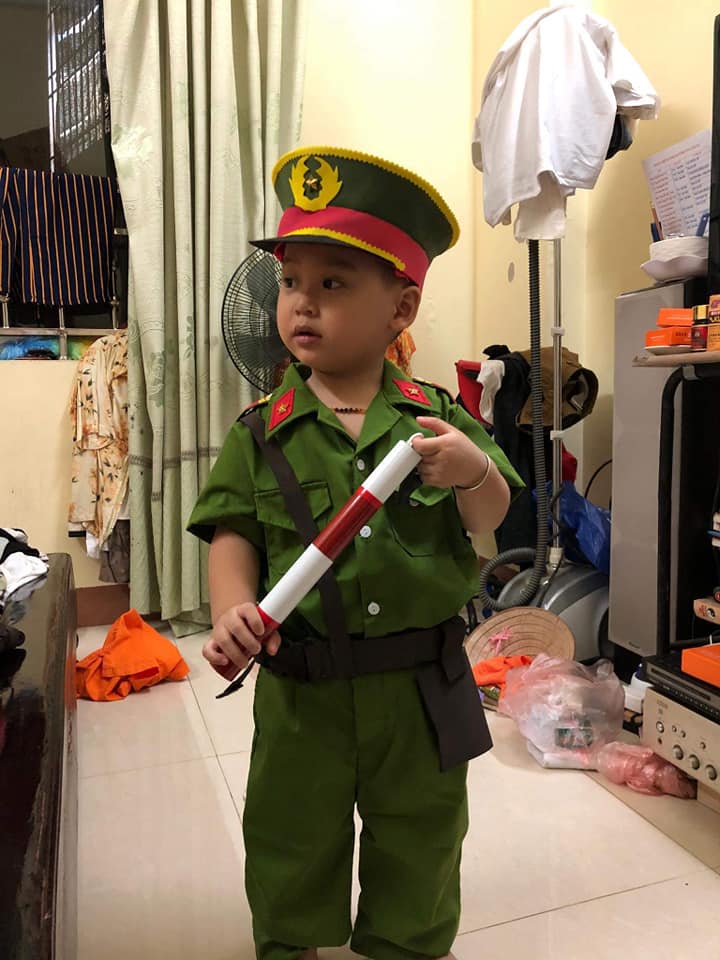 Bộ đồng phục công an trẻ em
