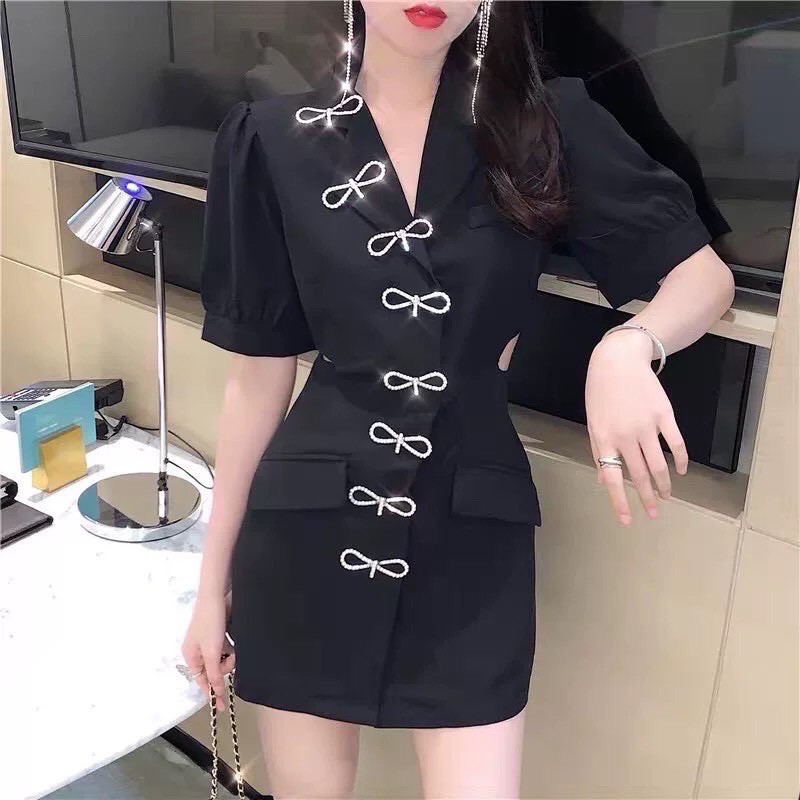 ĐẦM VEST KHOÉT EO ĐÍNH NƠ