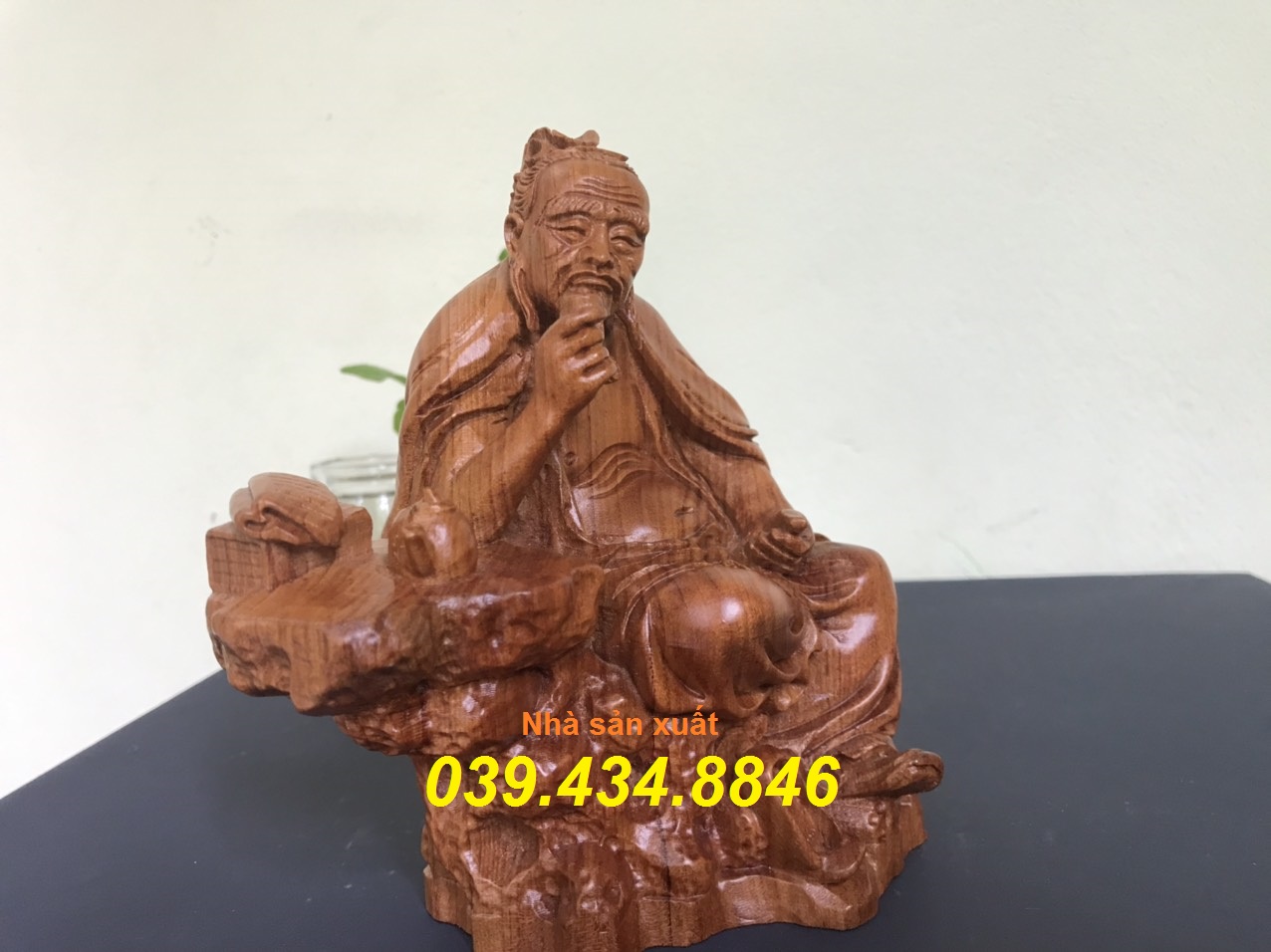 Tượng gỗ đẹp. Thần Trà Lục Vũ cao 15cm