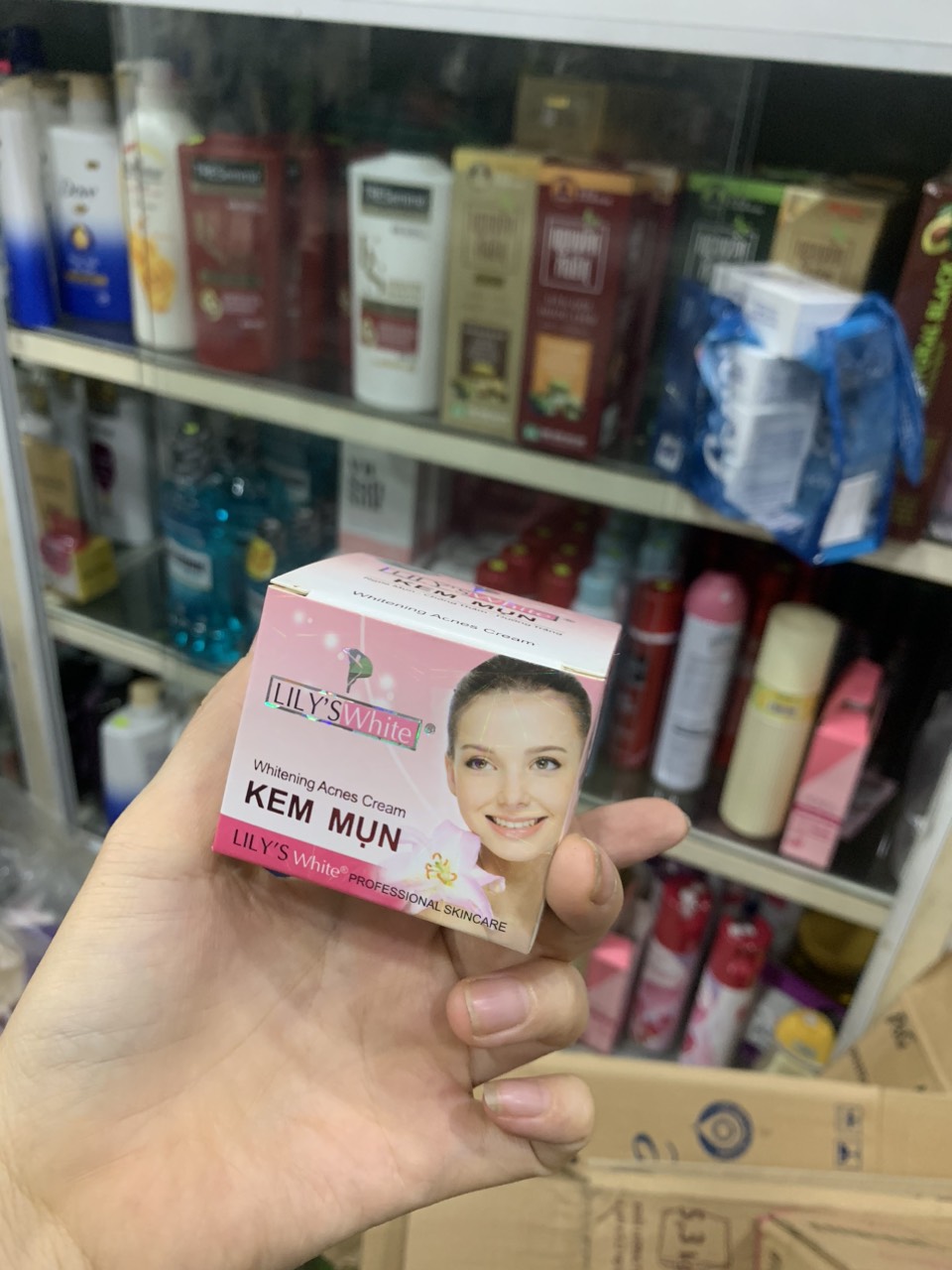Kem Mụn Lily’s White 16g