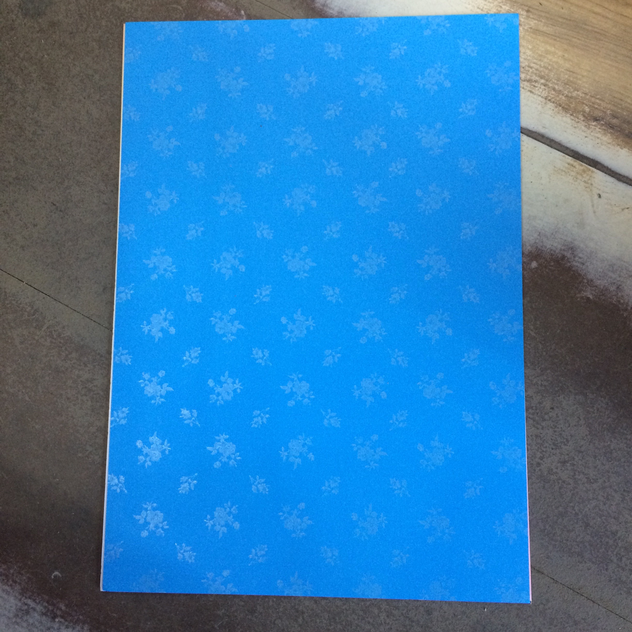 Bìa vân thơm A4 ĐL180gsm (Giấy bìa thơm)