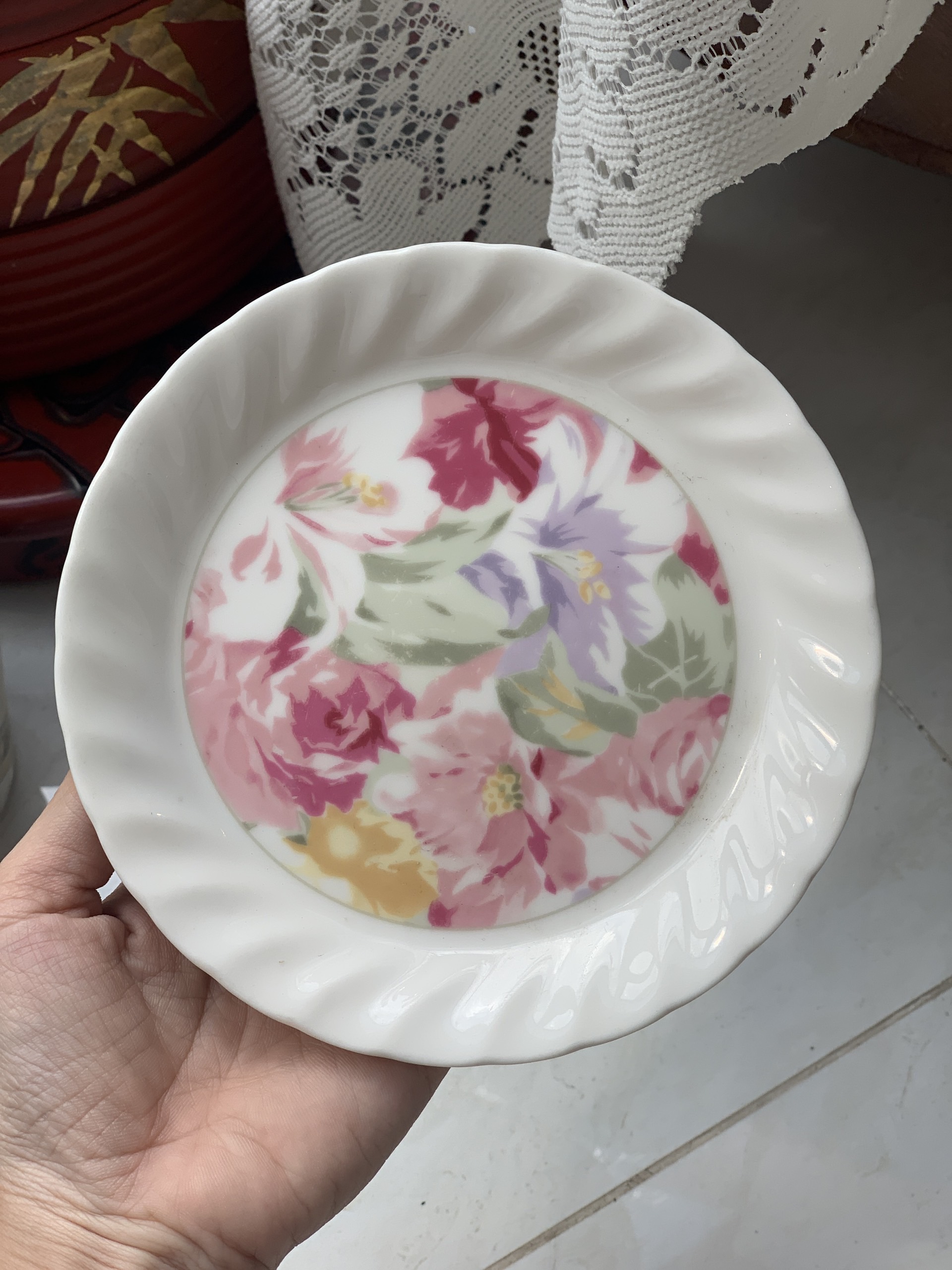 Japanese Plates (30.000VND each)
