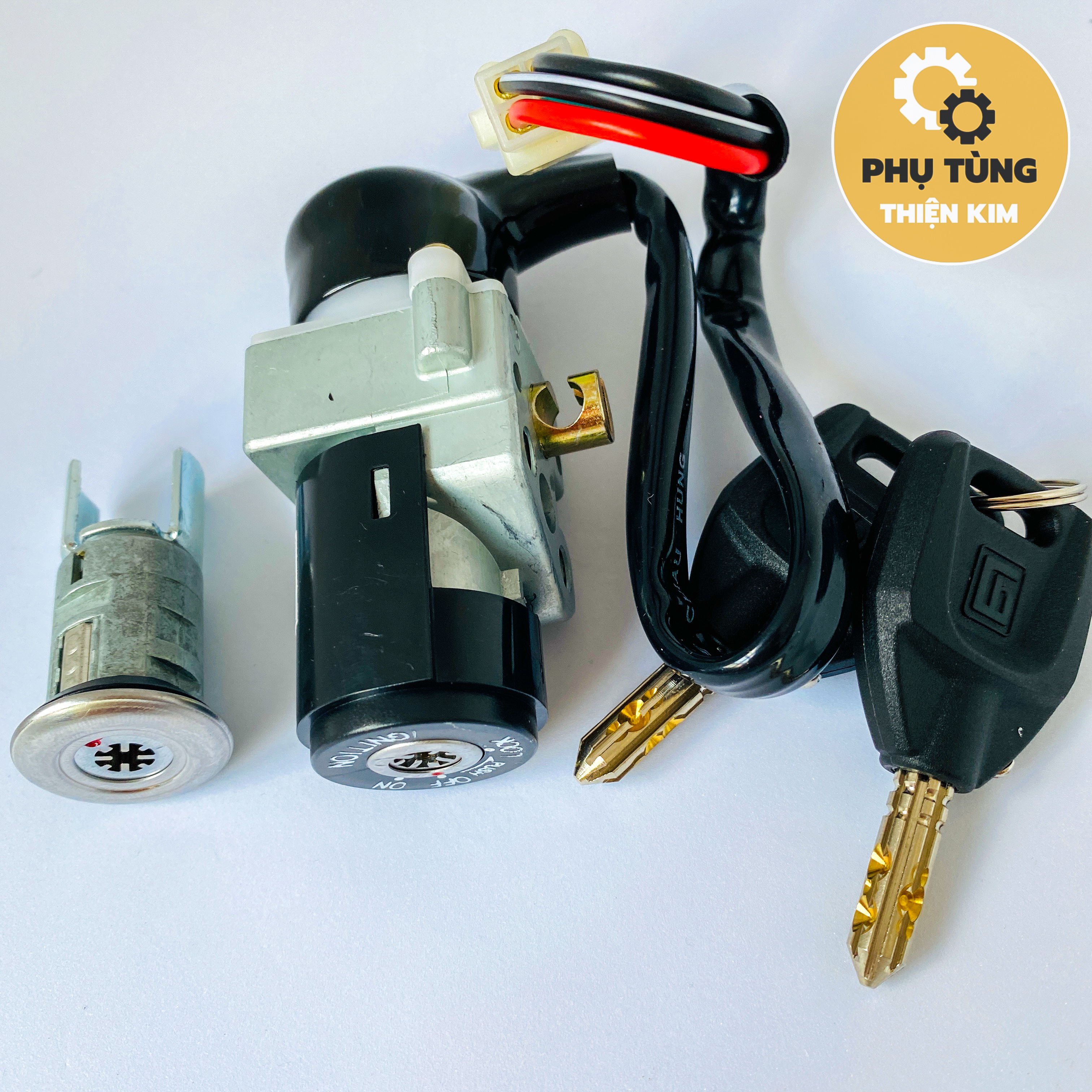 Ổ Khóa Chống Trộm SYM Angel 100cc 8 Cạnh (1 Set Có Khóa Yên)