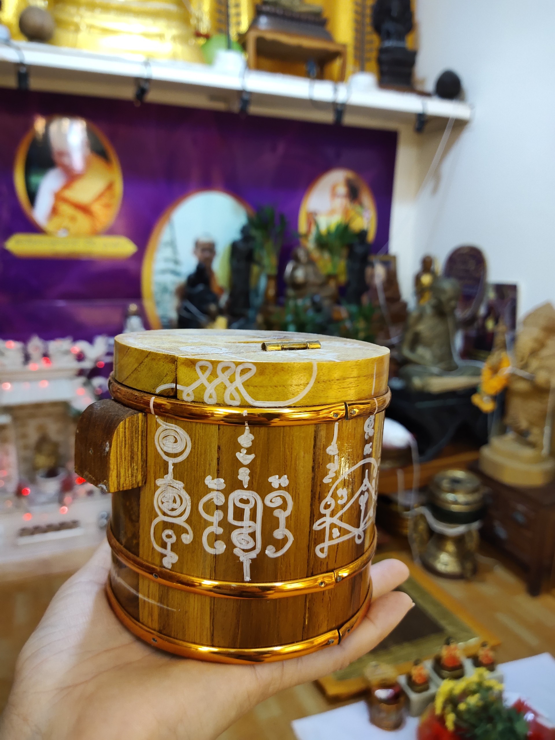 Thùng Đựng Tiền Chiêu Tài Lộc
