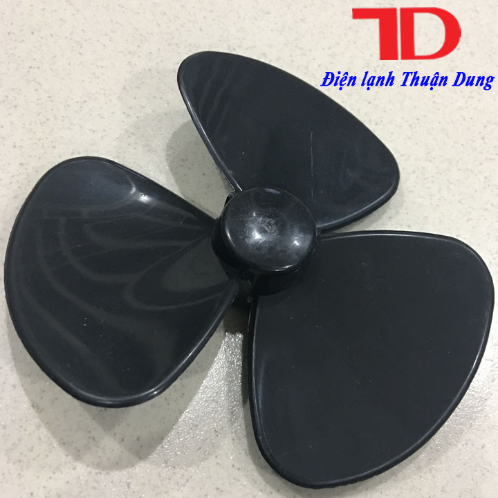 Cánh quạt tủ lạnh 15cm - Điện Lạnh Thuận Dung