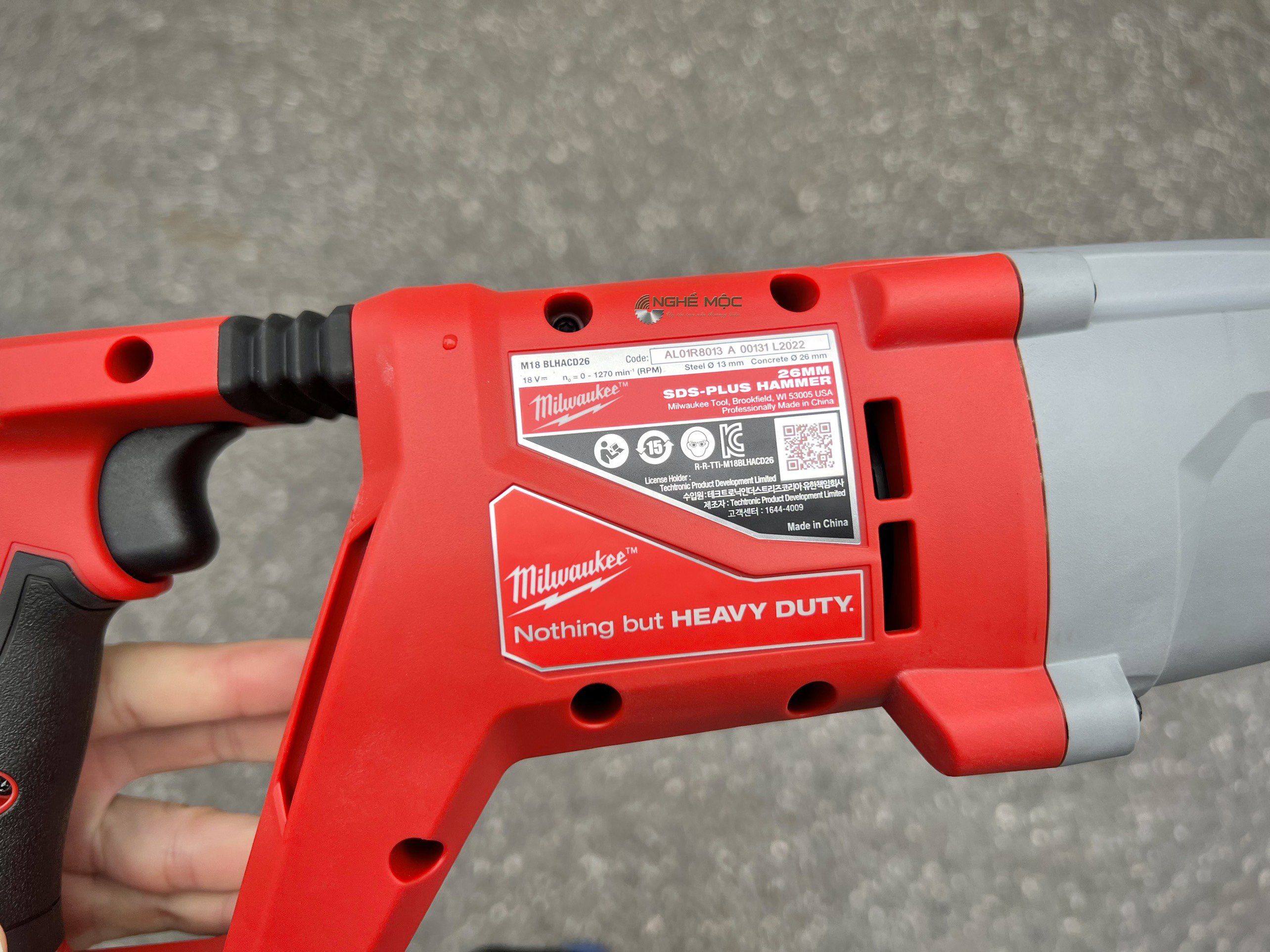 Máy khoan betong Milwaukee M18 BLHACD26
