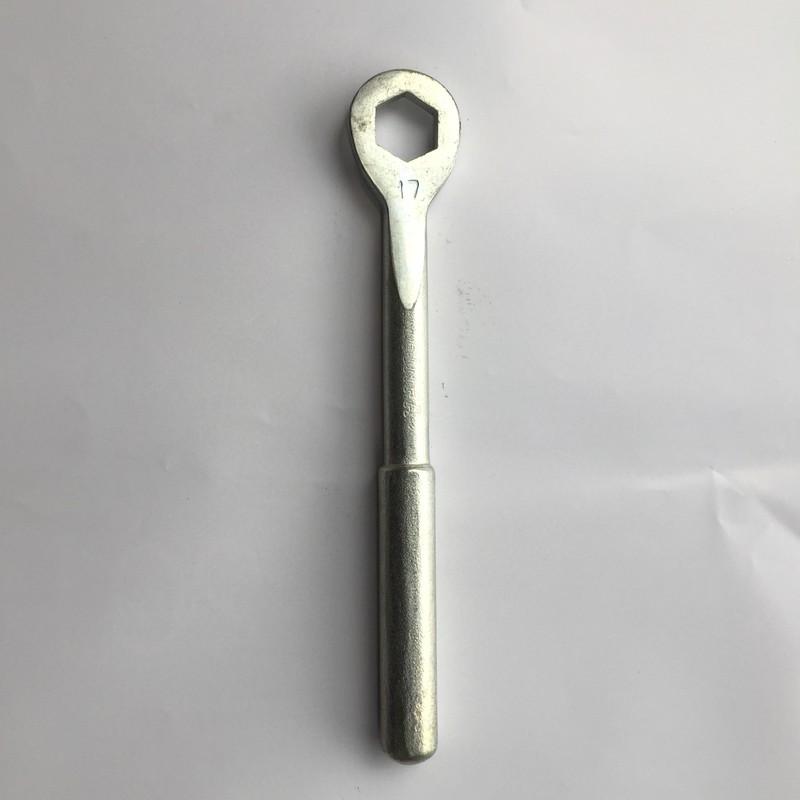 Tròng dẹt 17 mở ốc rốn dầu xe máy Meinfa 19cm