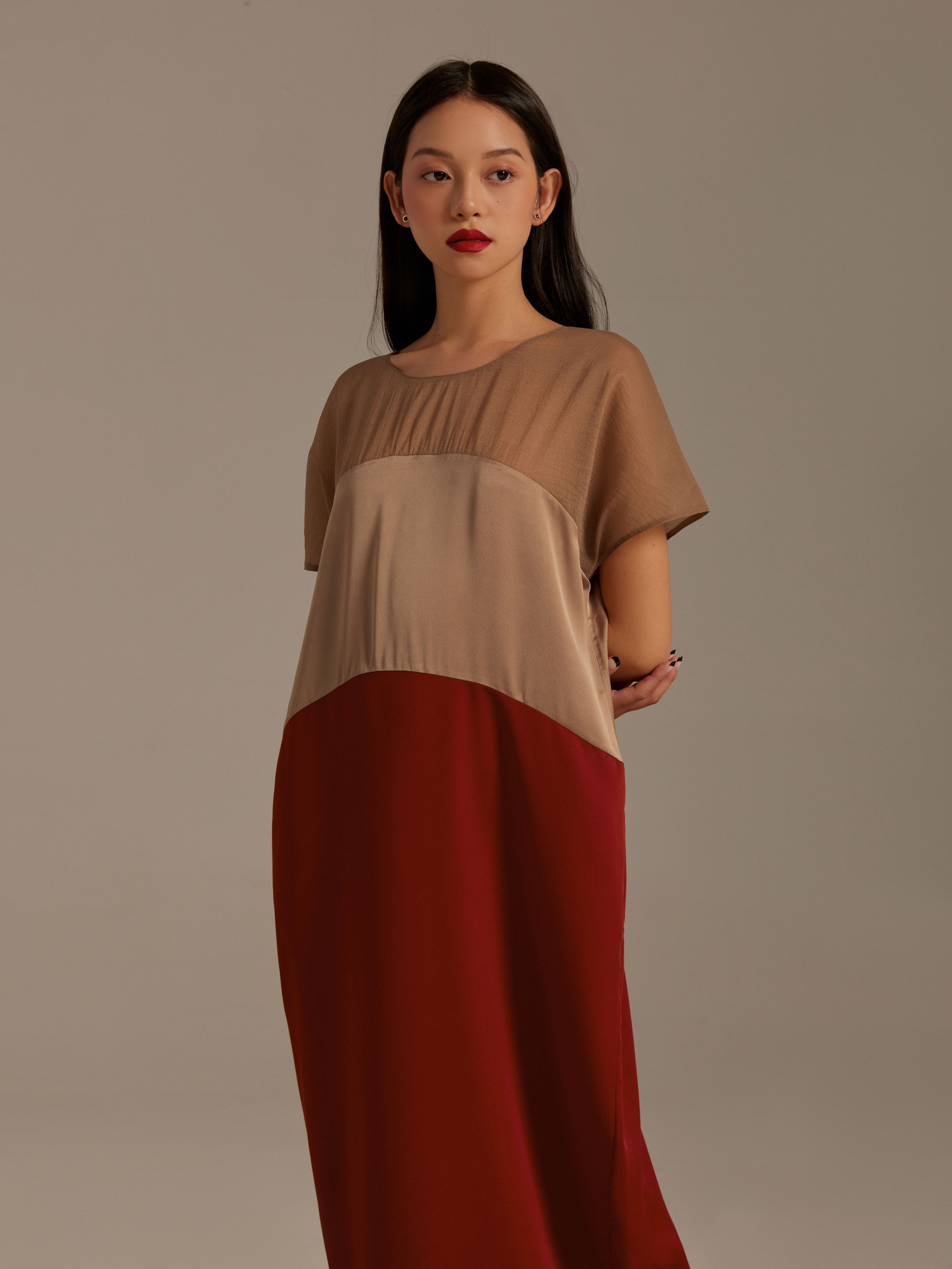 Đầm lụa phối ba màu Mauve Indochine dress