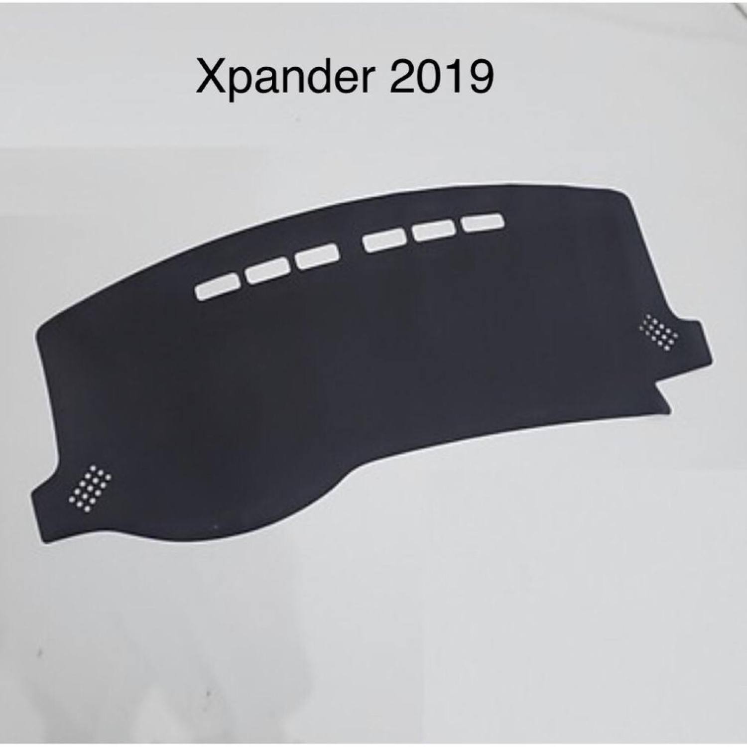 Thảm taplo da PU Vân Cacbon cho Xpander đời 2017-2022 cao cấp