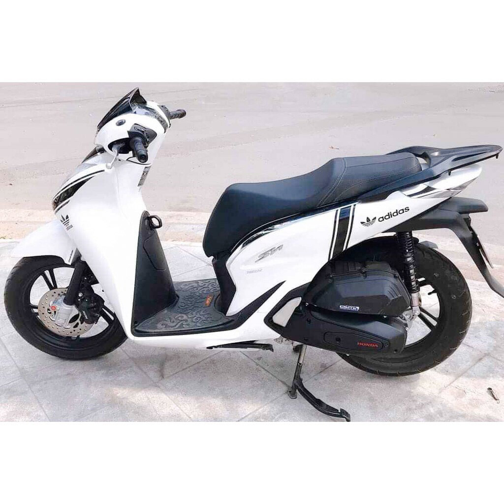 Tem Chỉ Adidas màu Đen Dán  Xe SH 2020