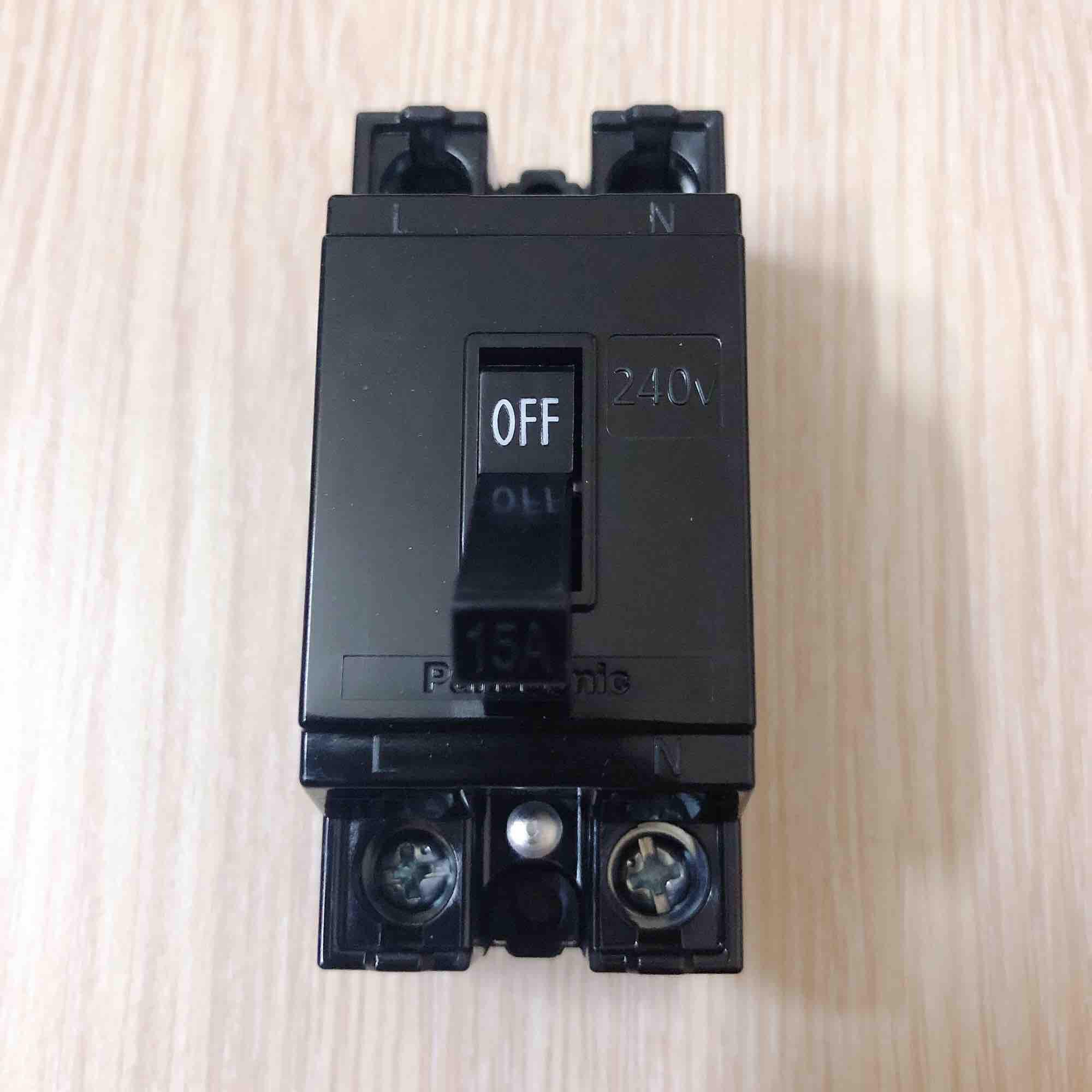 [HCM]CB cóc panasonic (cầu dao an toàn)