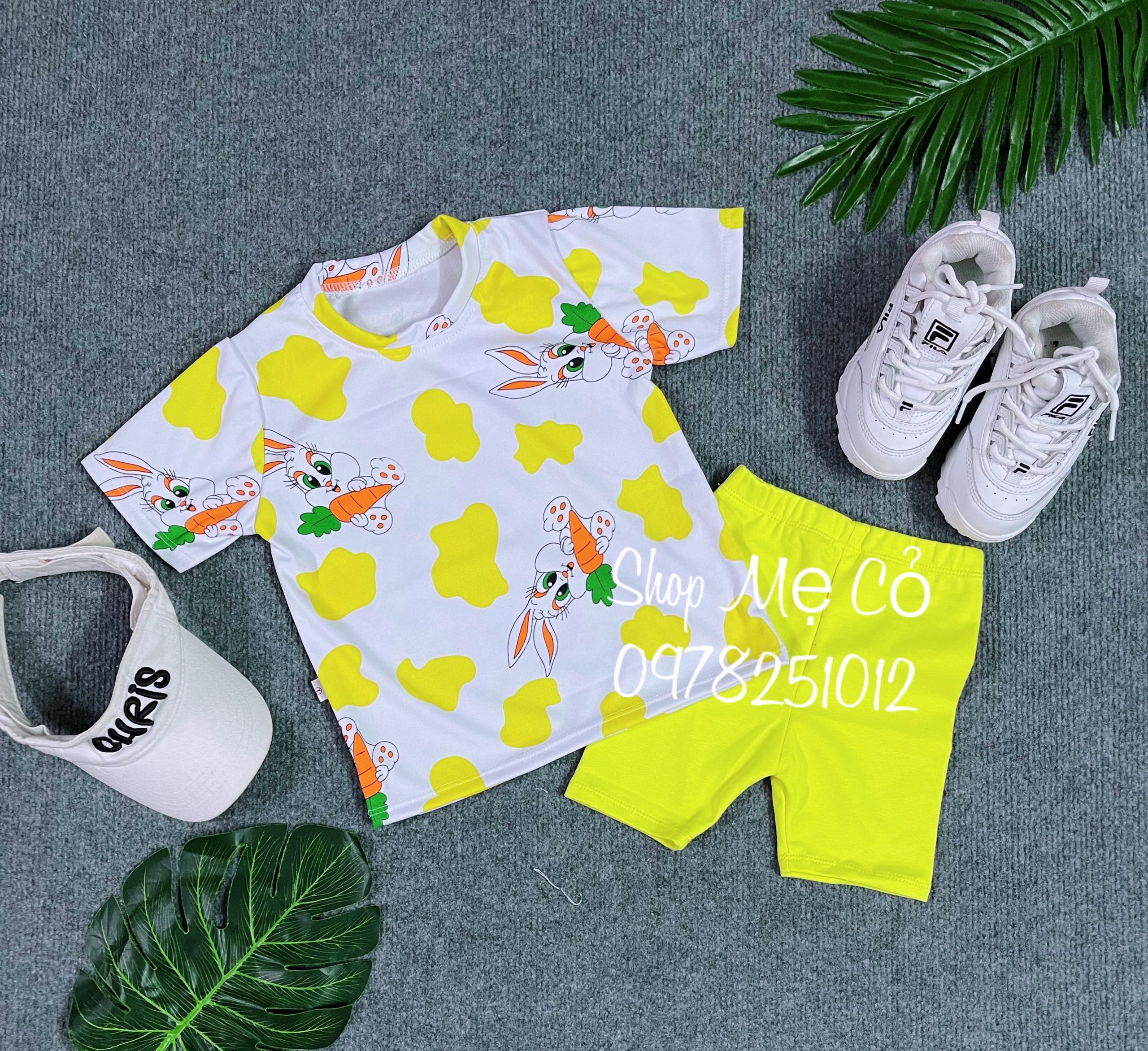 Set Áo Thun Rộng Thỏ Trắng Cute Phối Kèm Quần Ngố Năng Động Co dãn