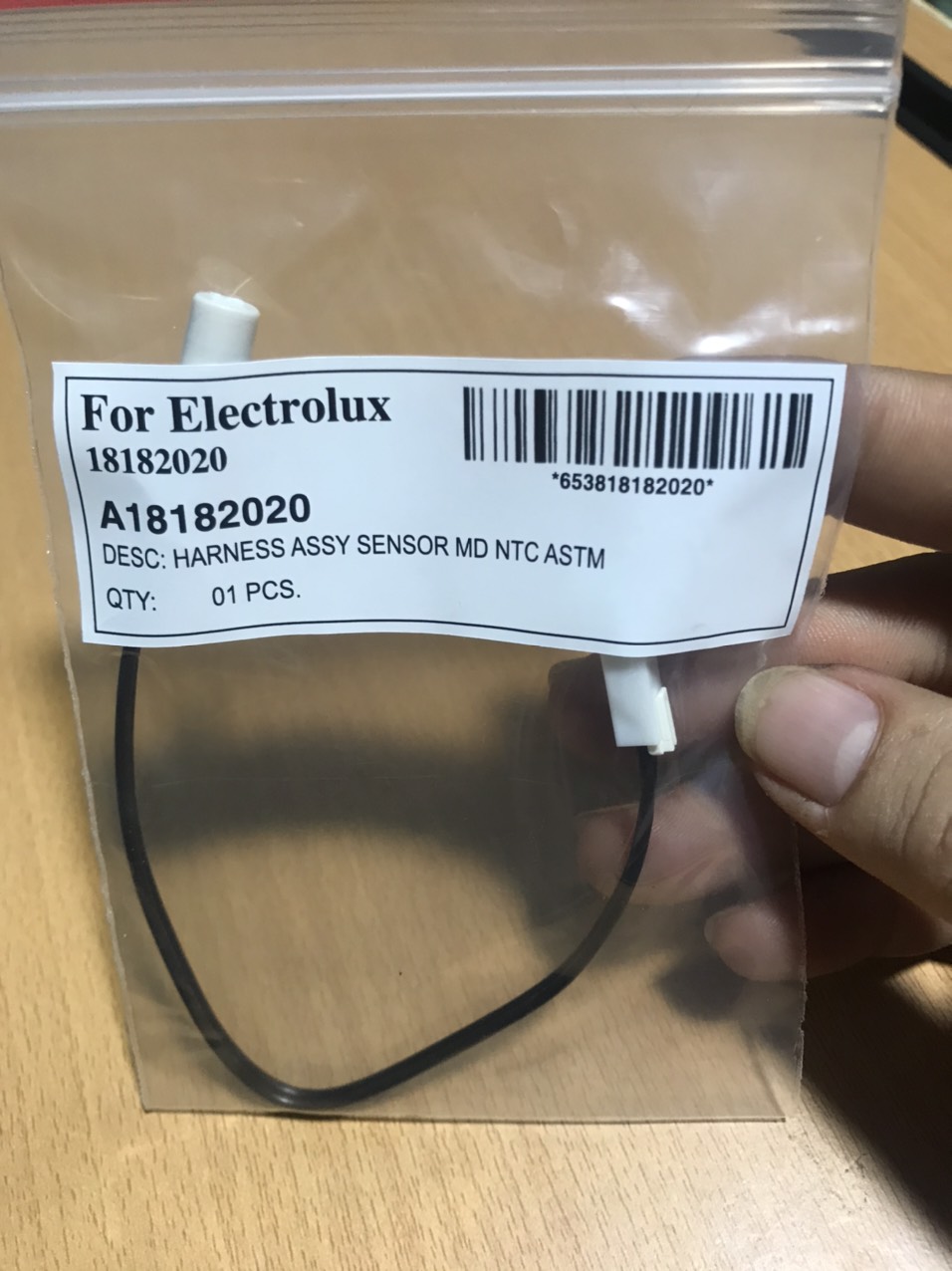 combo 2 Sensor Cảm Biến Tủ Lạnh Electrolux Chính Hãng
