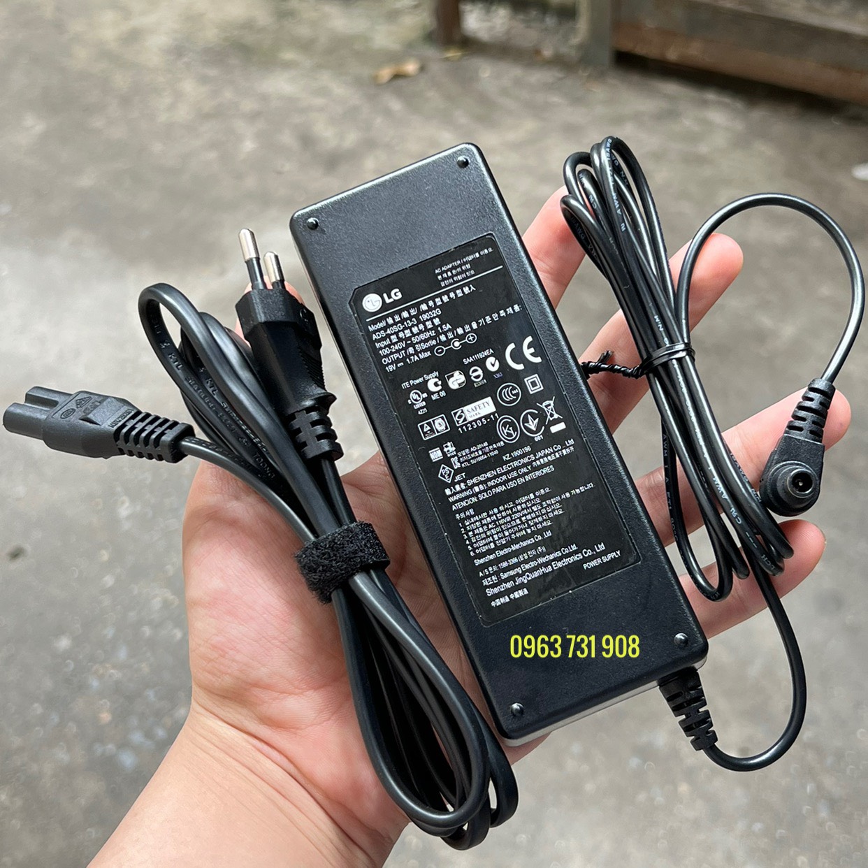 Adapter Nguồn Màn Hinh LG 19V 1.7A