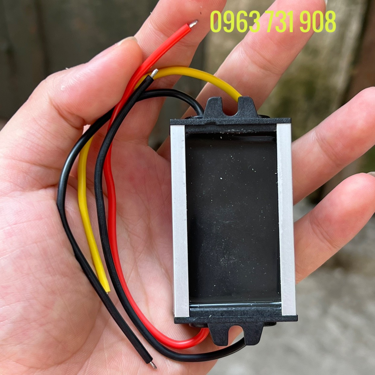 Bộ đổi điện DC 12V xuống DC 9V bảo hành 12 tháng