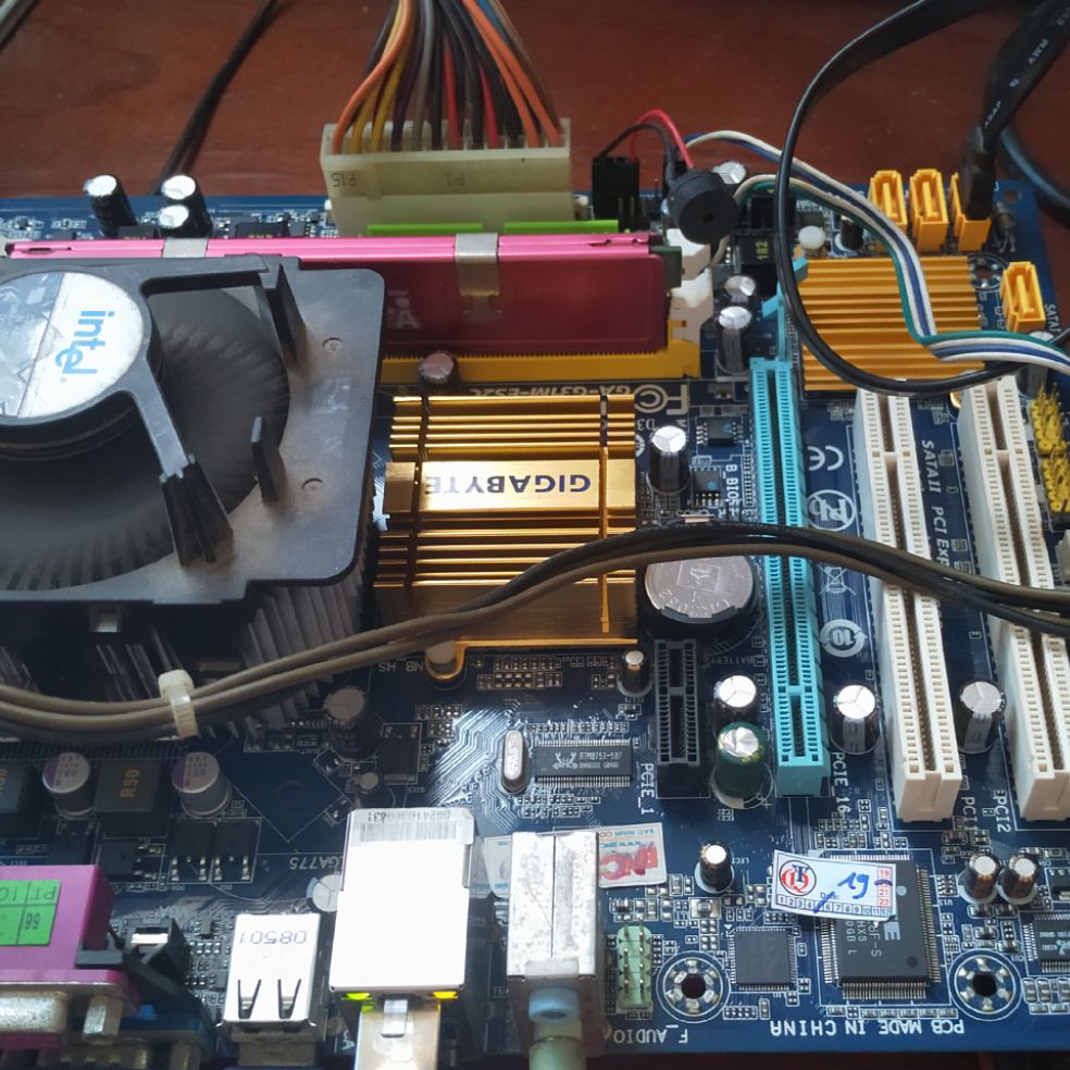 Combo g41 các loại, ram 2gb, chip core2duo 8400
