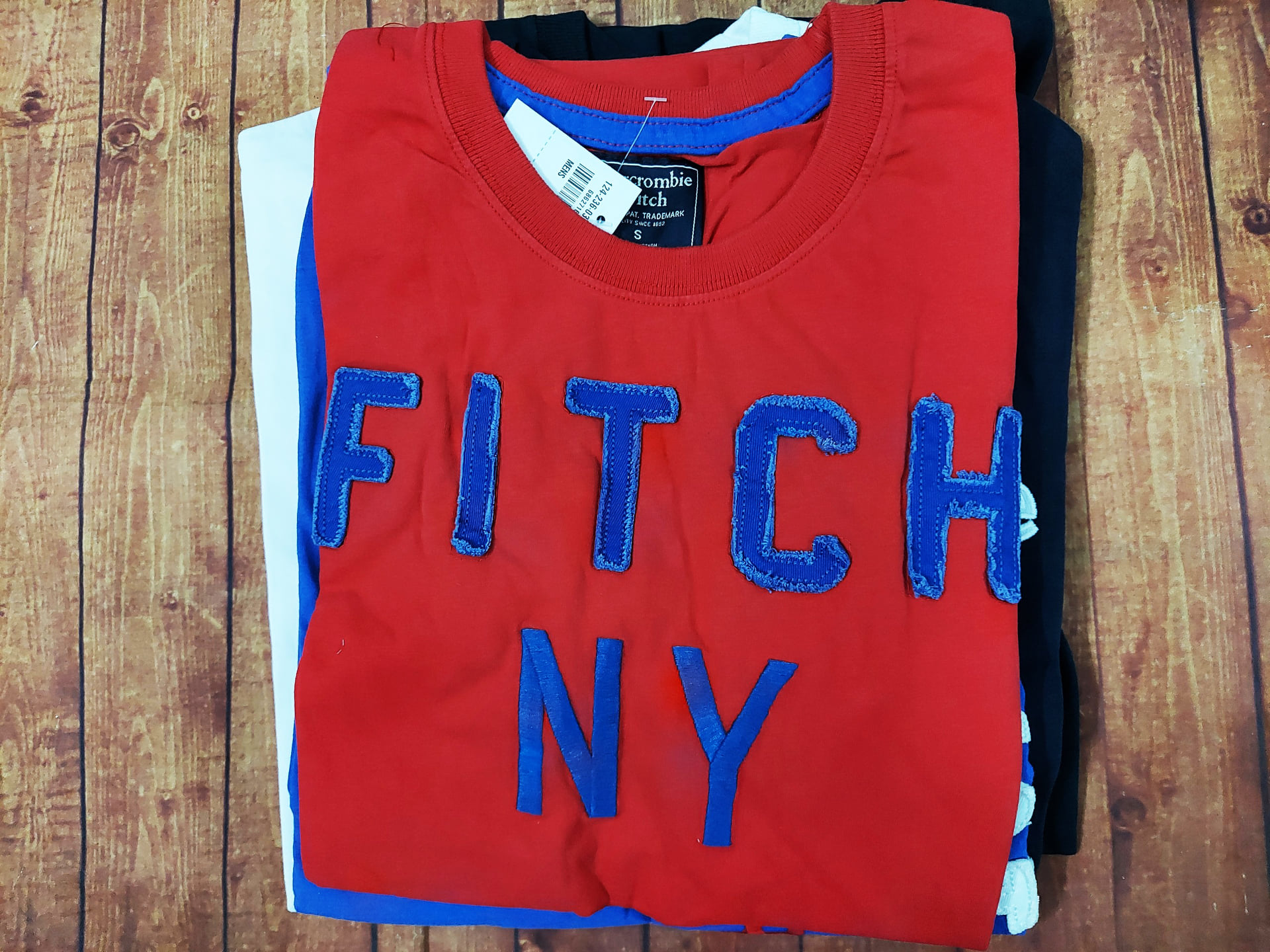 [HCM]Áo thun Abercrombie thổ dân Red NY