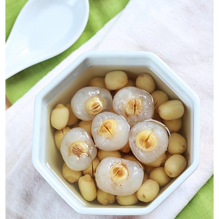 Hạt Sen Long Nhãn Ngâm Nước Đường Baan Mai
