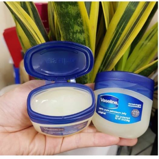 Kem Chống Nẻ Vaseline 49g USA (Sáp Dưỡng Ẩm)