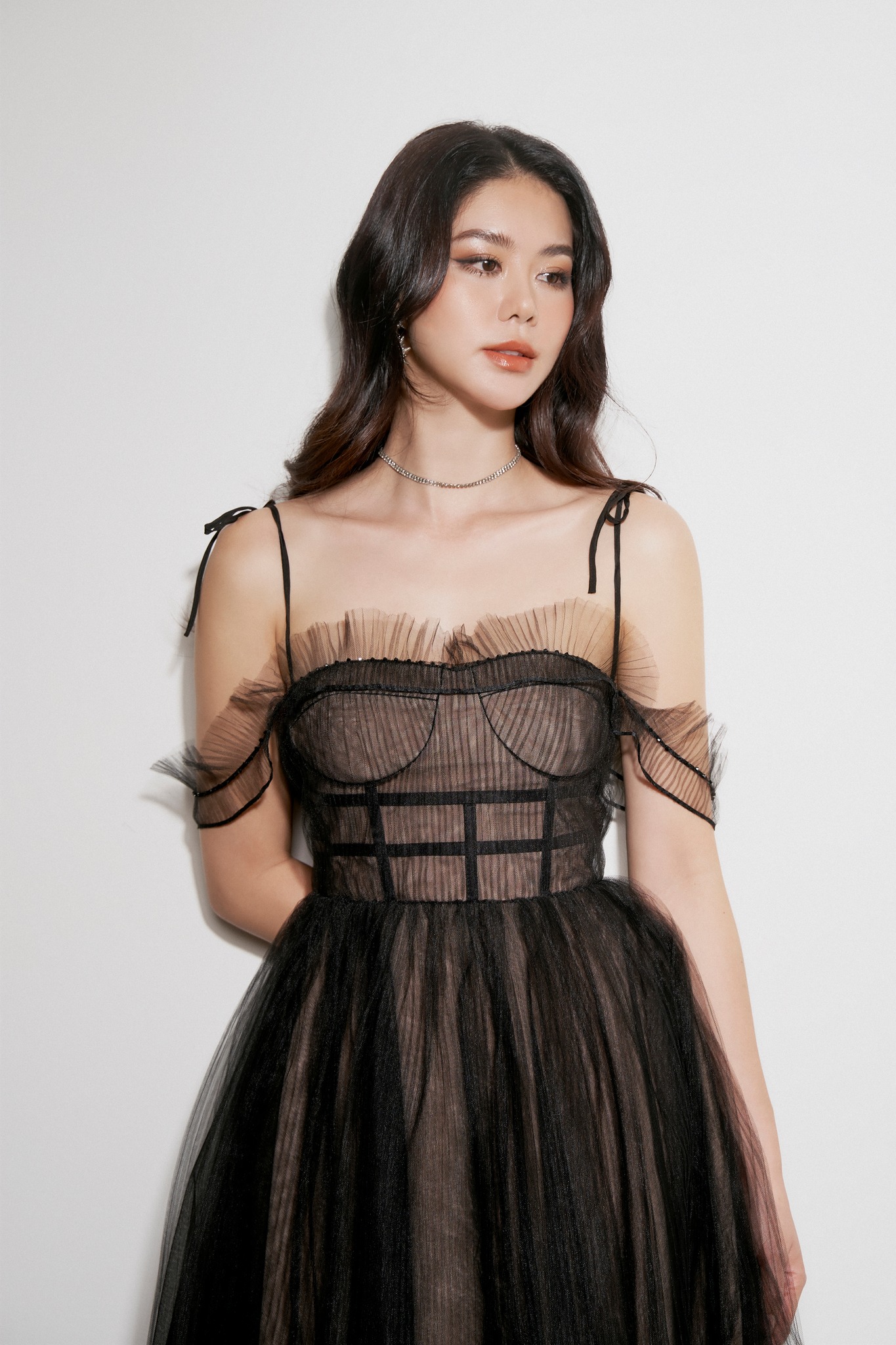 MAVEN - Váy xoè cúp ngực phối lưới Tery