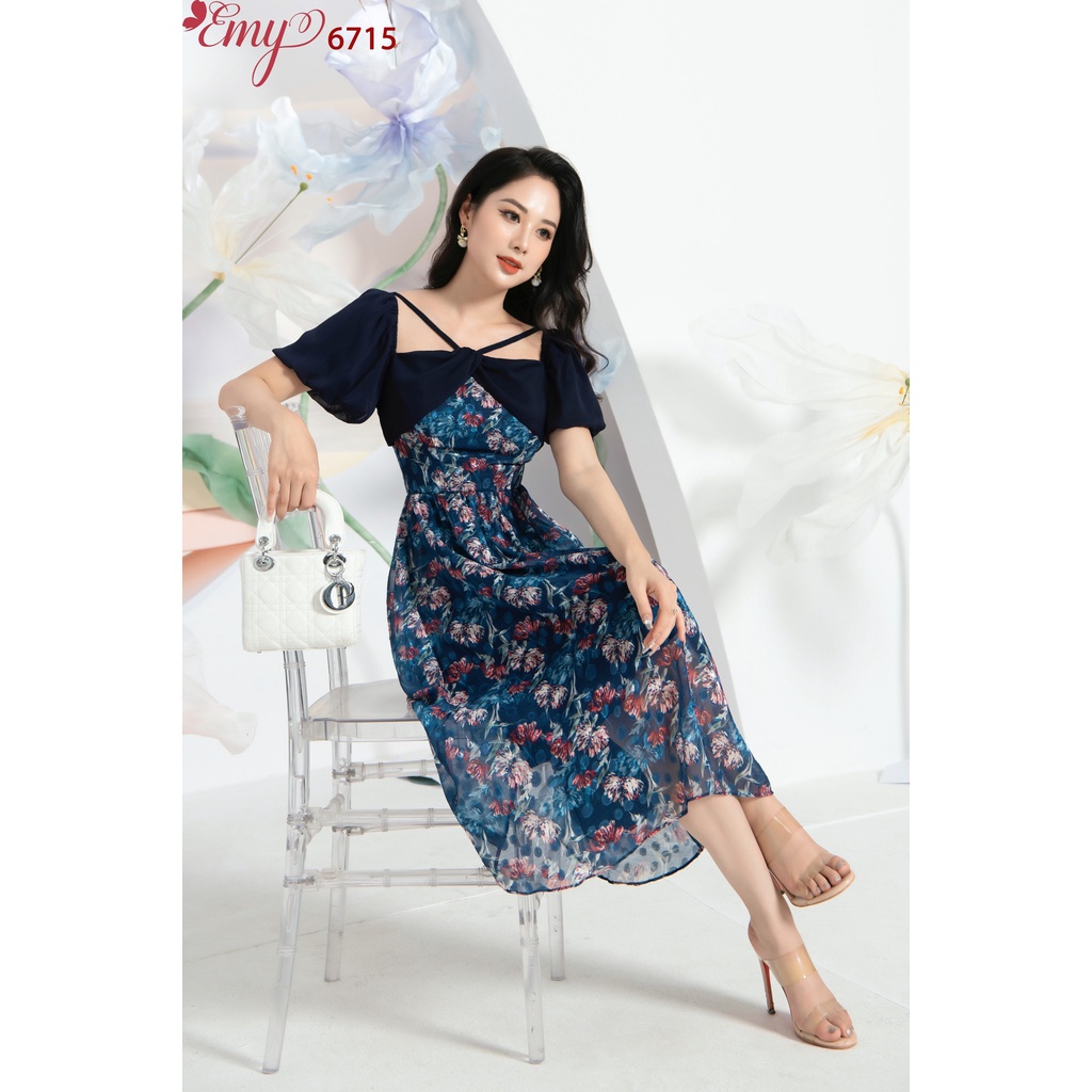 Đầm EMY EM6715 Xoè Midi Cổ Phối Dây